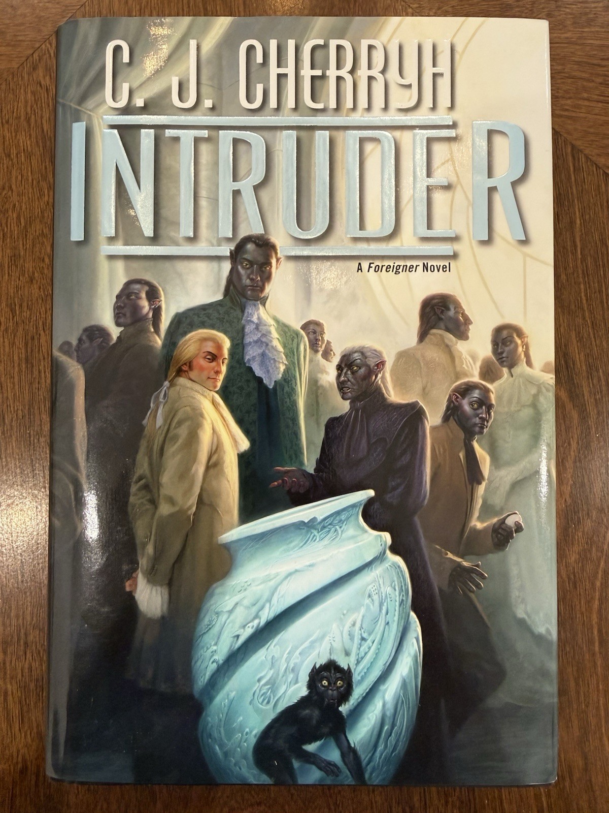 🔥Intruder by CJ Cherryh 2012 DAW 1st Print Hardcover DJ Sci-Fi Foreigner 13
