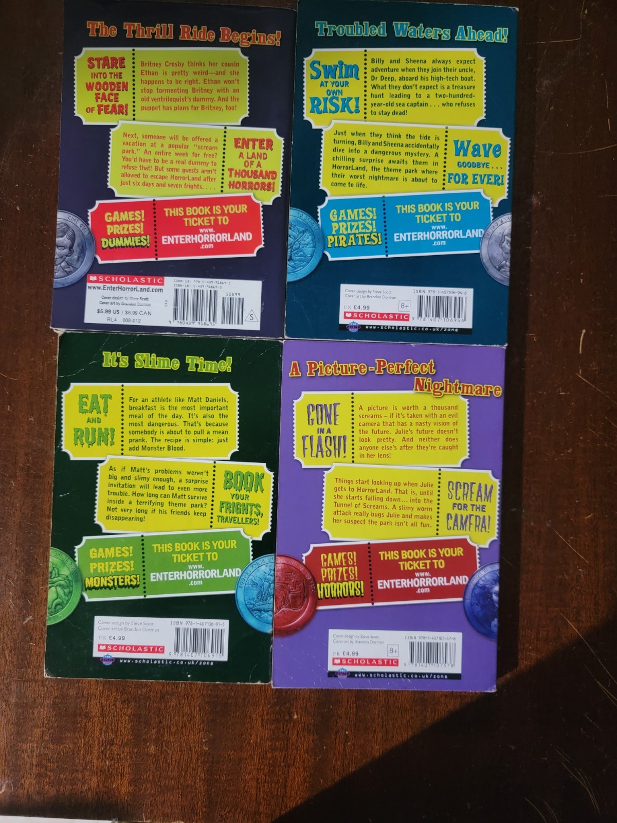 Orange Goosebumps Retro Tin With 14 Goosebumps Books Of Various Series