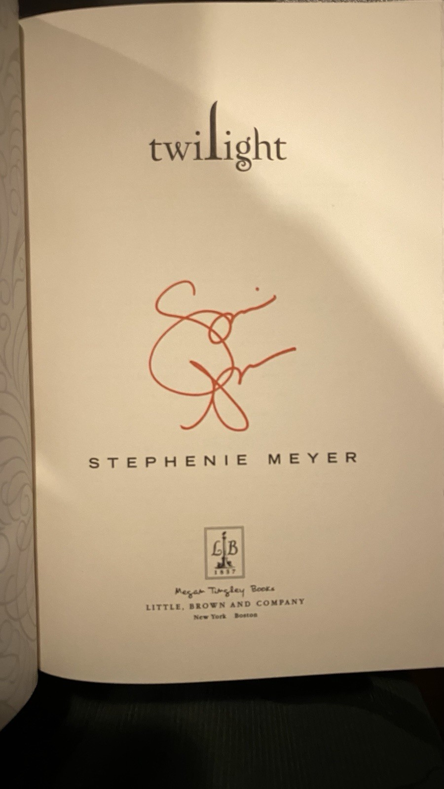 Set Twilight & Moon Saga Meyer Autopen Signed Collector’s Edition Slipcase