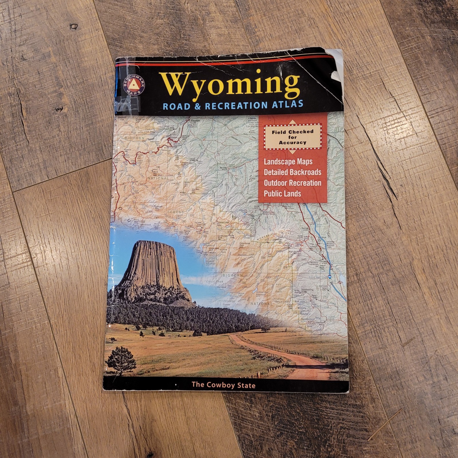 Wyoming Road and Recreation Atlas by Benchmark Maps (Trade Paperback)