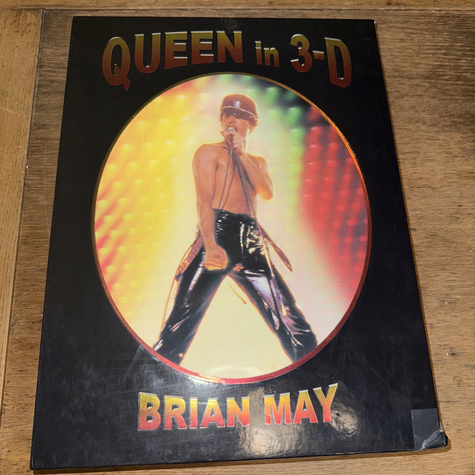 Queen in 3D by Brian May (Hardcover, 2017) VERY GOOD