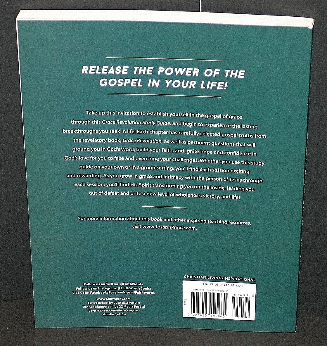Grace Revolution : Experience the Power to Live above Defeat Joseph Prince New