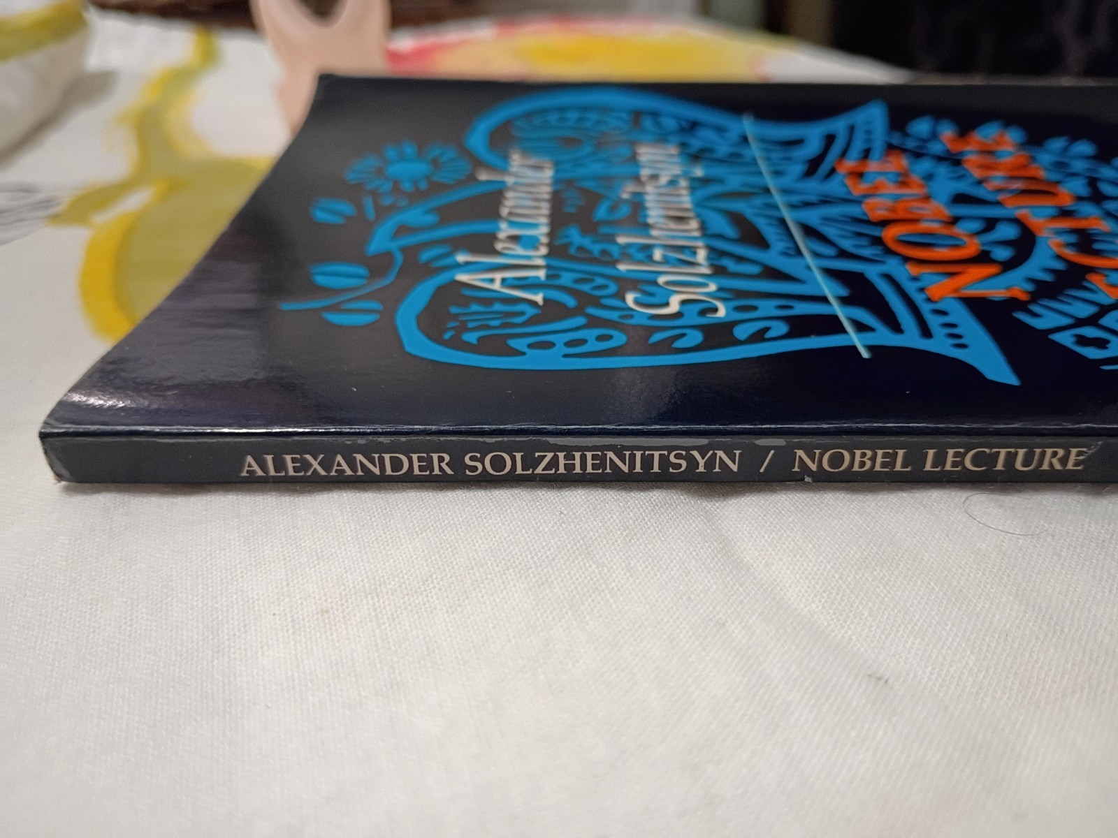 Nobel Lecture by Alexander Solzhenitsyn (1972, PB) Bilingual Edition VG Rare