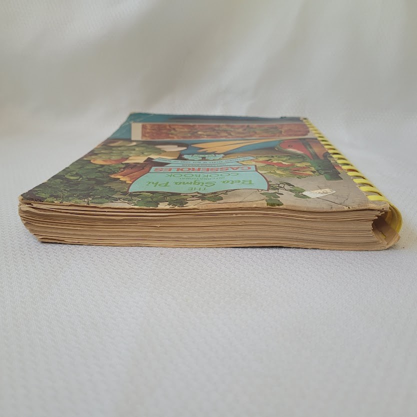 The Beta Sigma Phi International Cookbook Casseroles 1969 LARGE 380 pages VTG