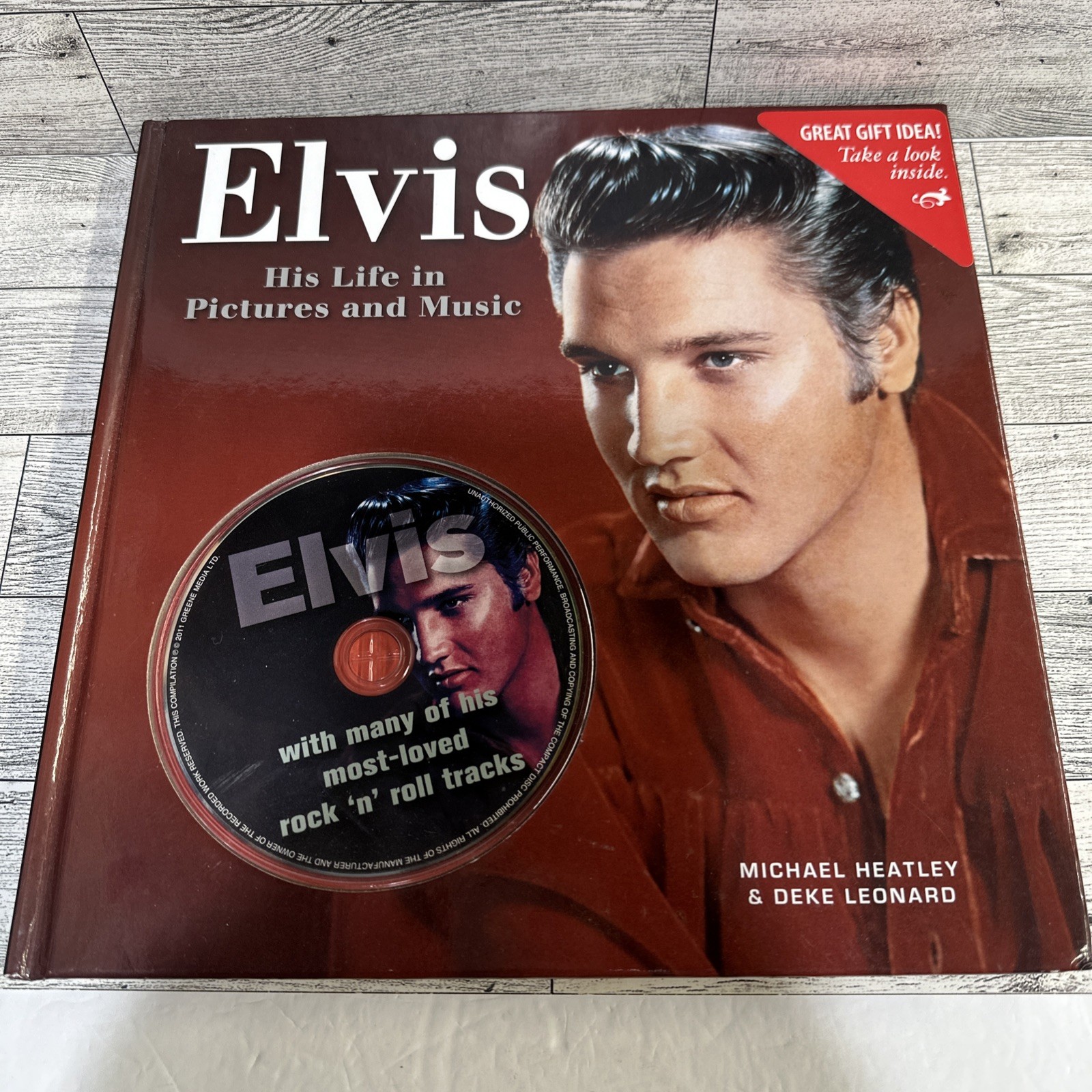 Elvis Life In Pictures by Michael Heatley 192 Pages * Damaged Corner*
