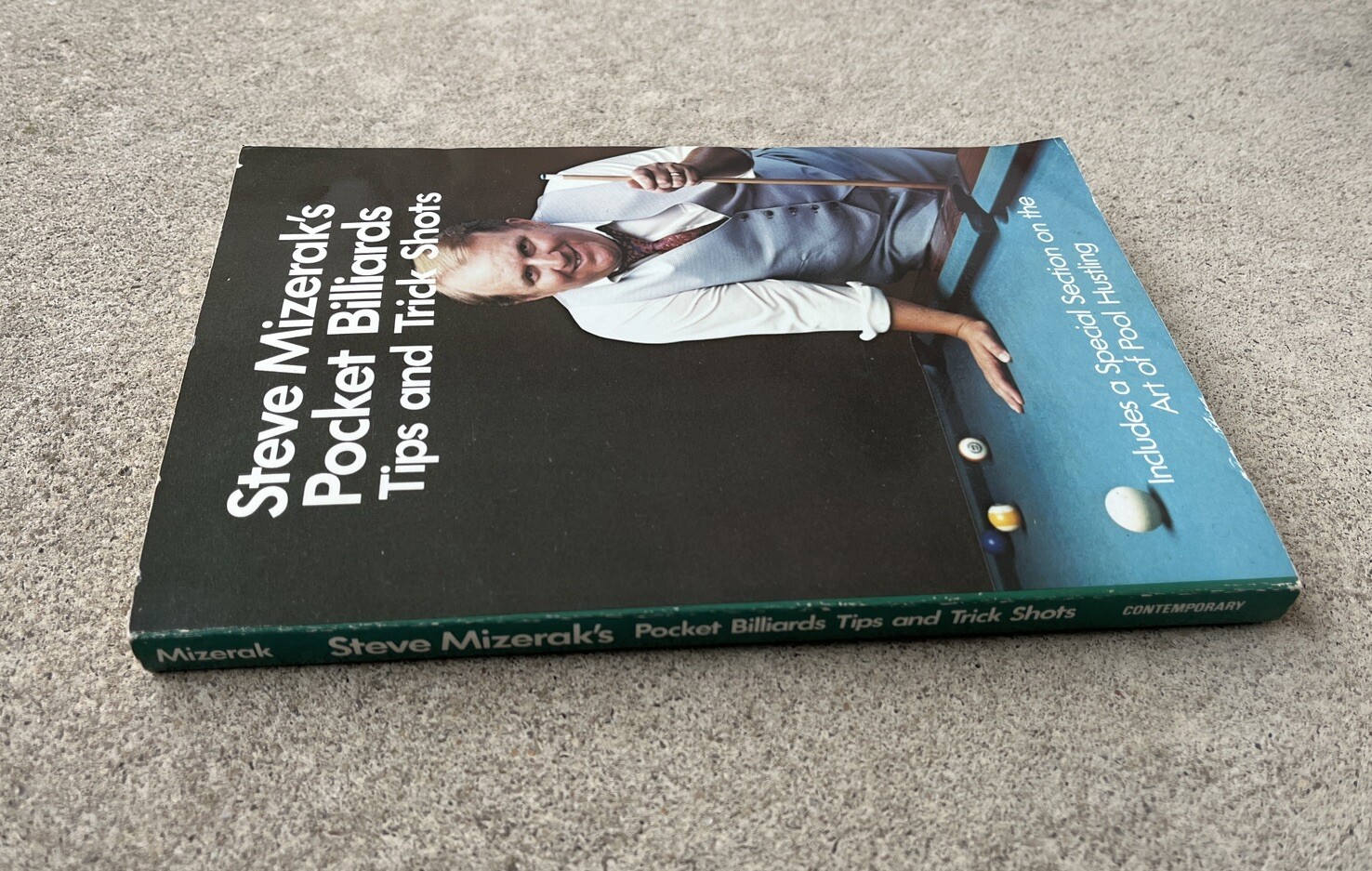 Steve Mizerak, Pocket Billiards – Tips, Trick Shots 1982 Illustrated 161 Pages