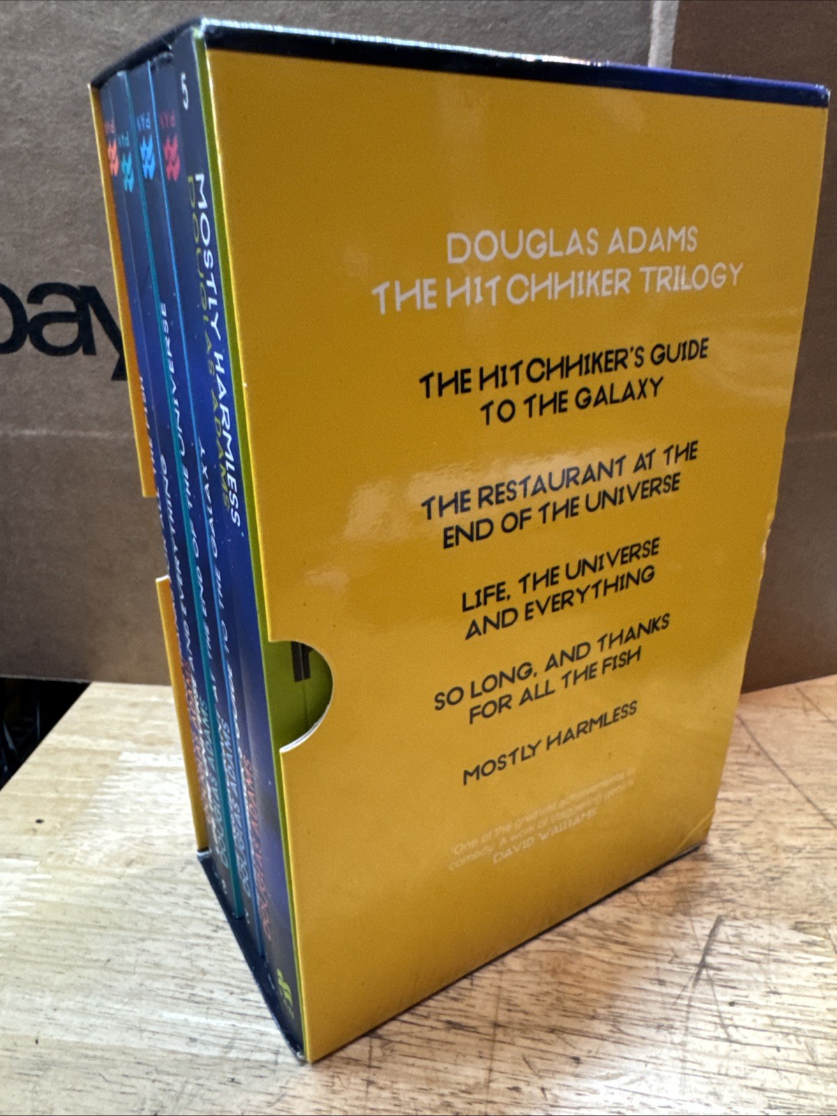 The Hitchhiker’s Guide to the Galaxy: Complete Books 1-5 Box Set – Fiction – PB
