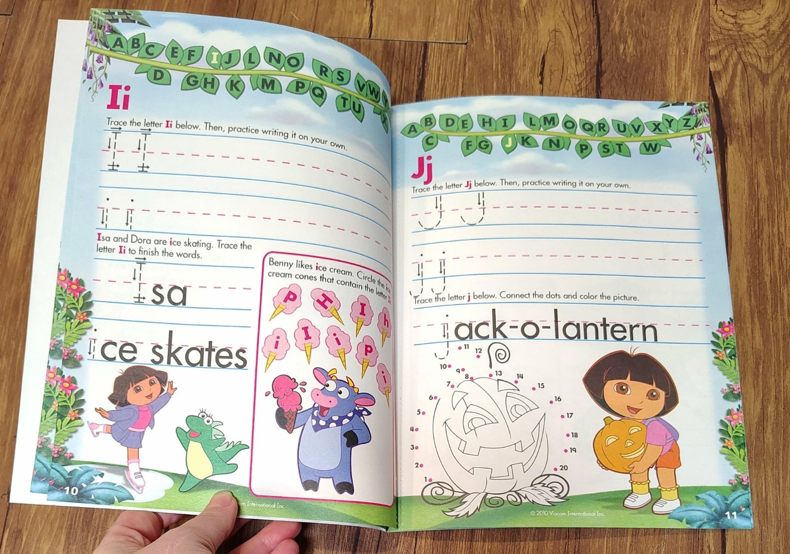 Dora the Explorer Learning Workbook Nick Jr. ABCs reward stickers 2010