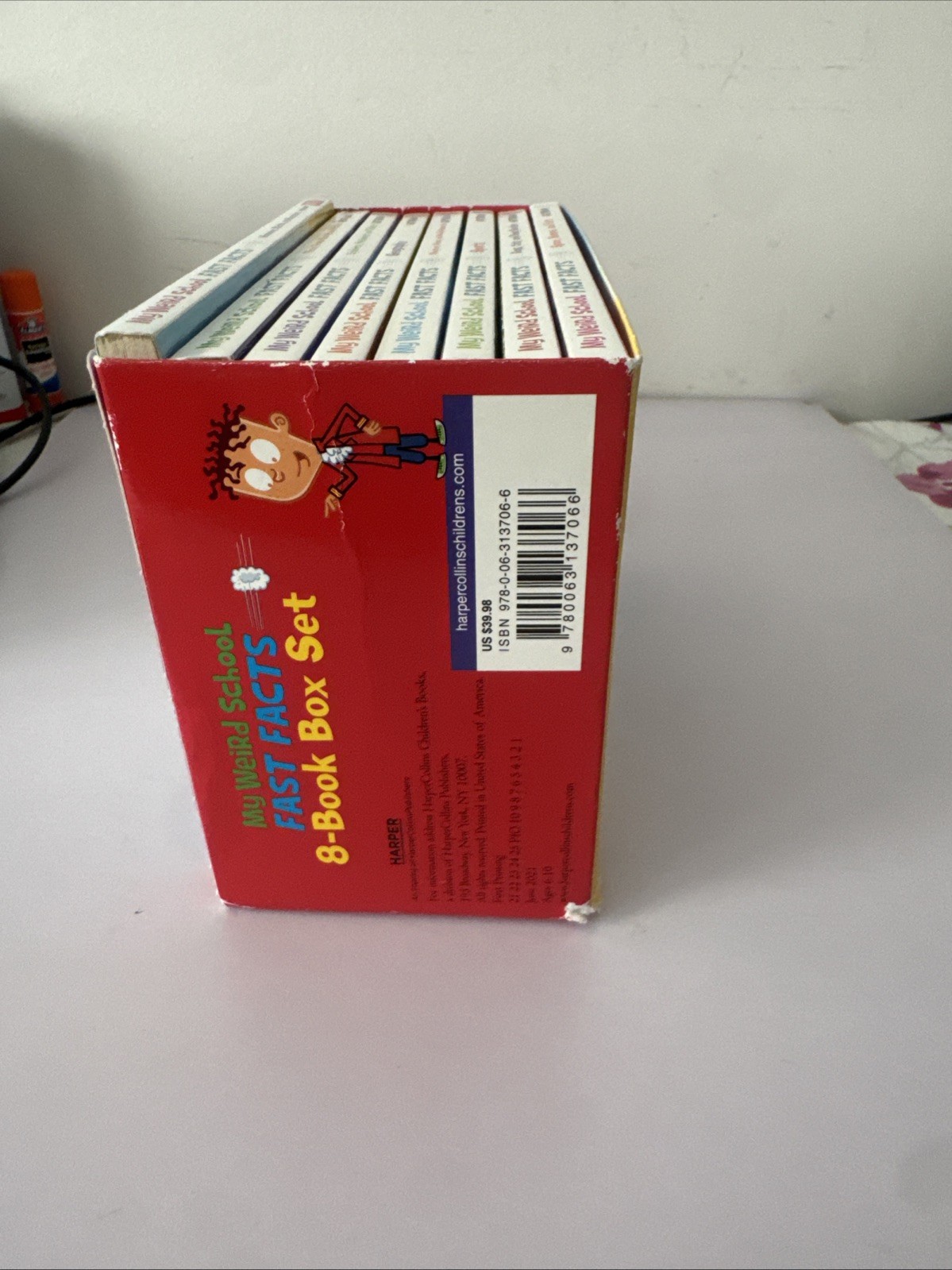 My Weird School Fast Facts By Dan Gutman: 8 Books Box Set – Ages 6-10 – PB