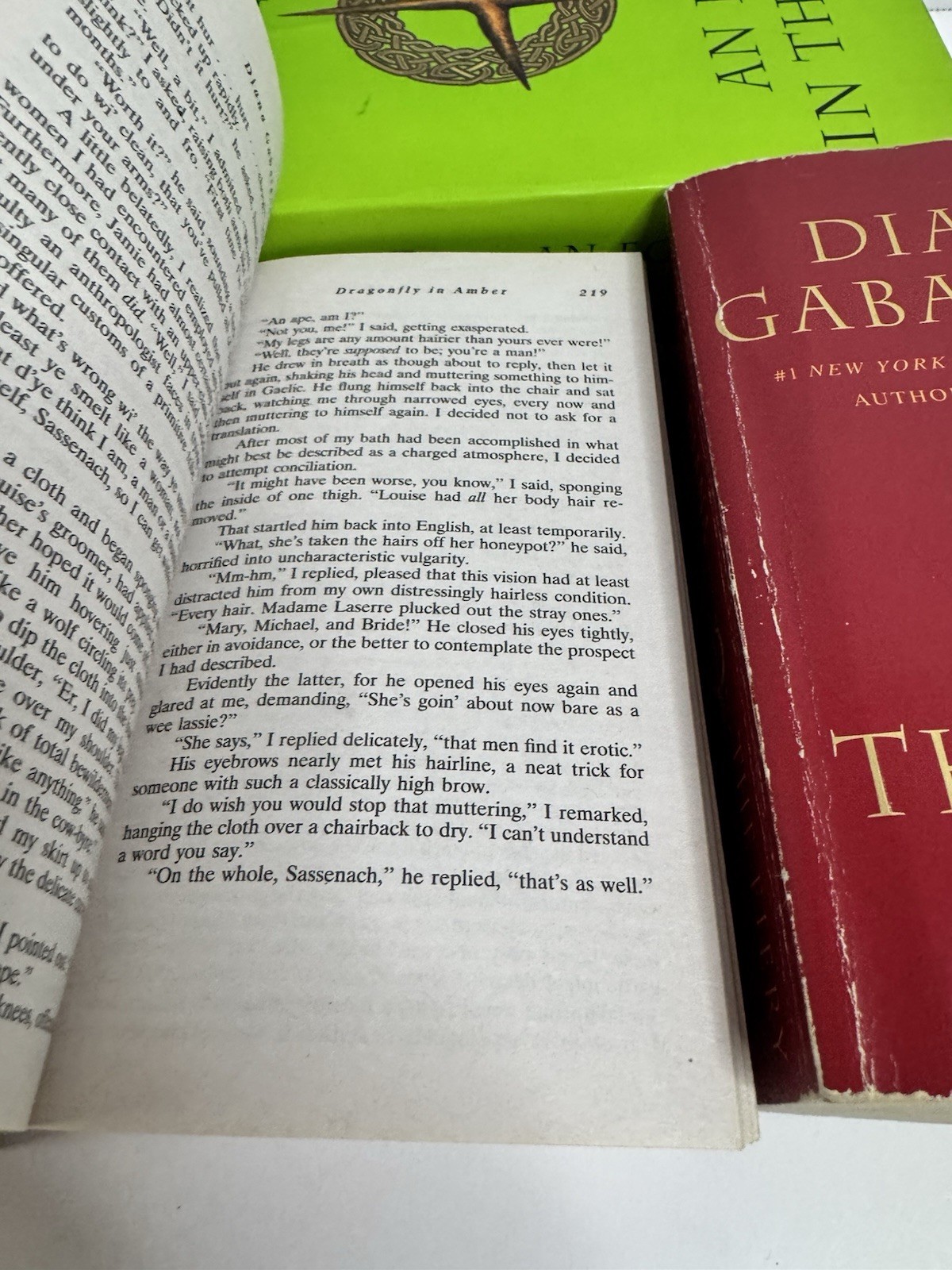 Outlander Dragonfly in Amber Fiery Cross Echo in Bone Diana Gabaldon Paperbacks