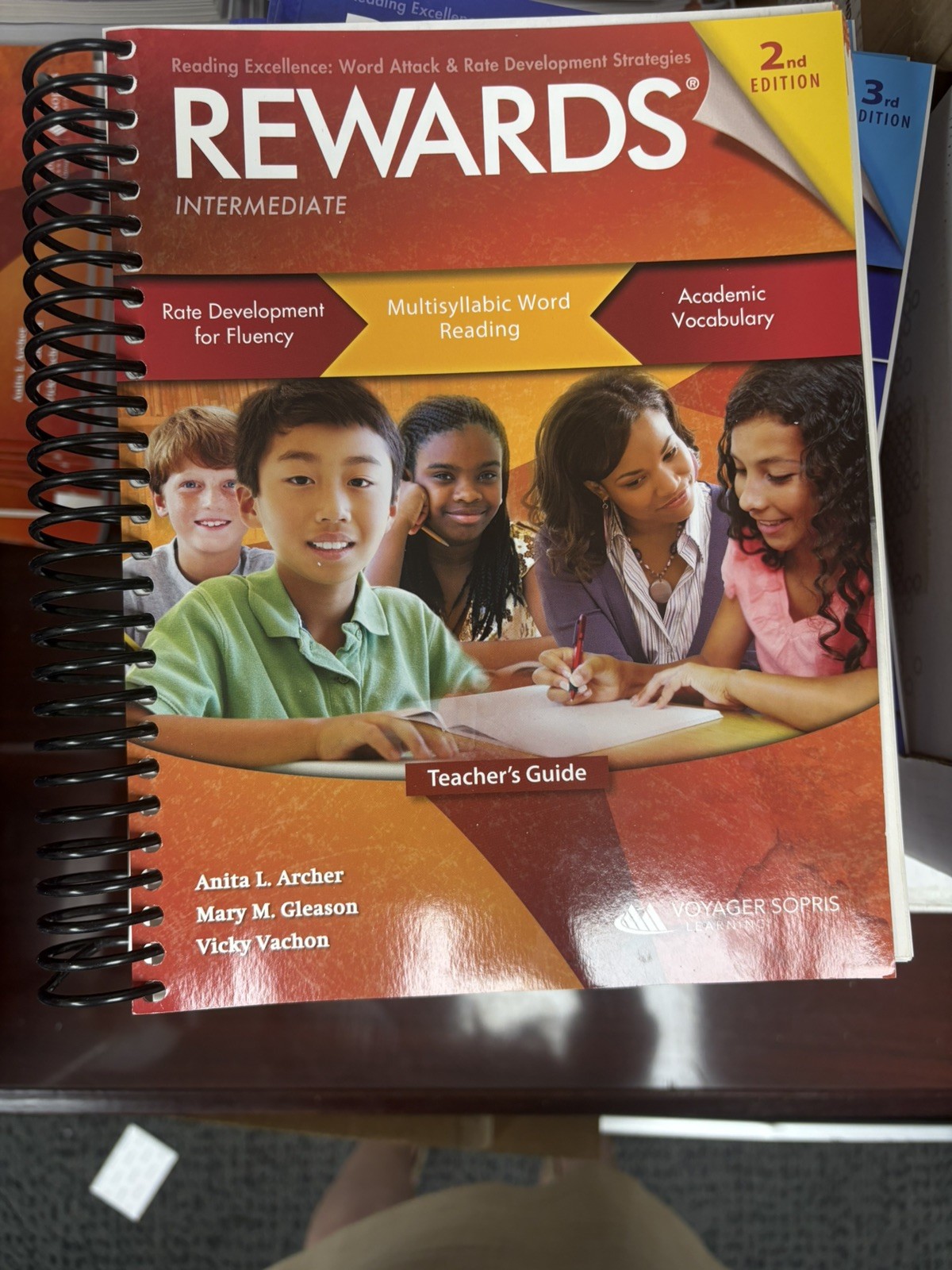 REWARDS; Multisyllabic Word Reading Strategies; Teacher’s Guide; Intermediat…