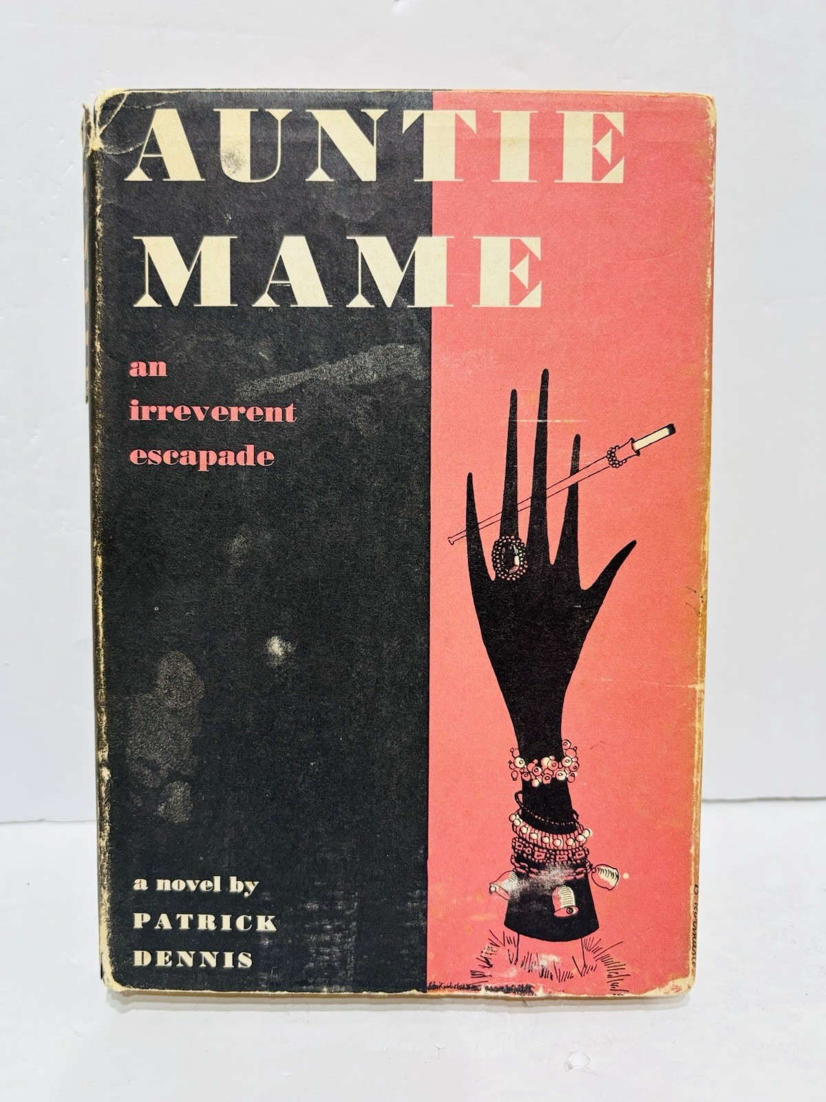 Auntie Mame by Patrick Dennis. 1955 First Edition 15th Print HC/DJ.