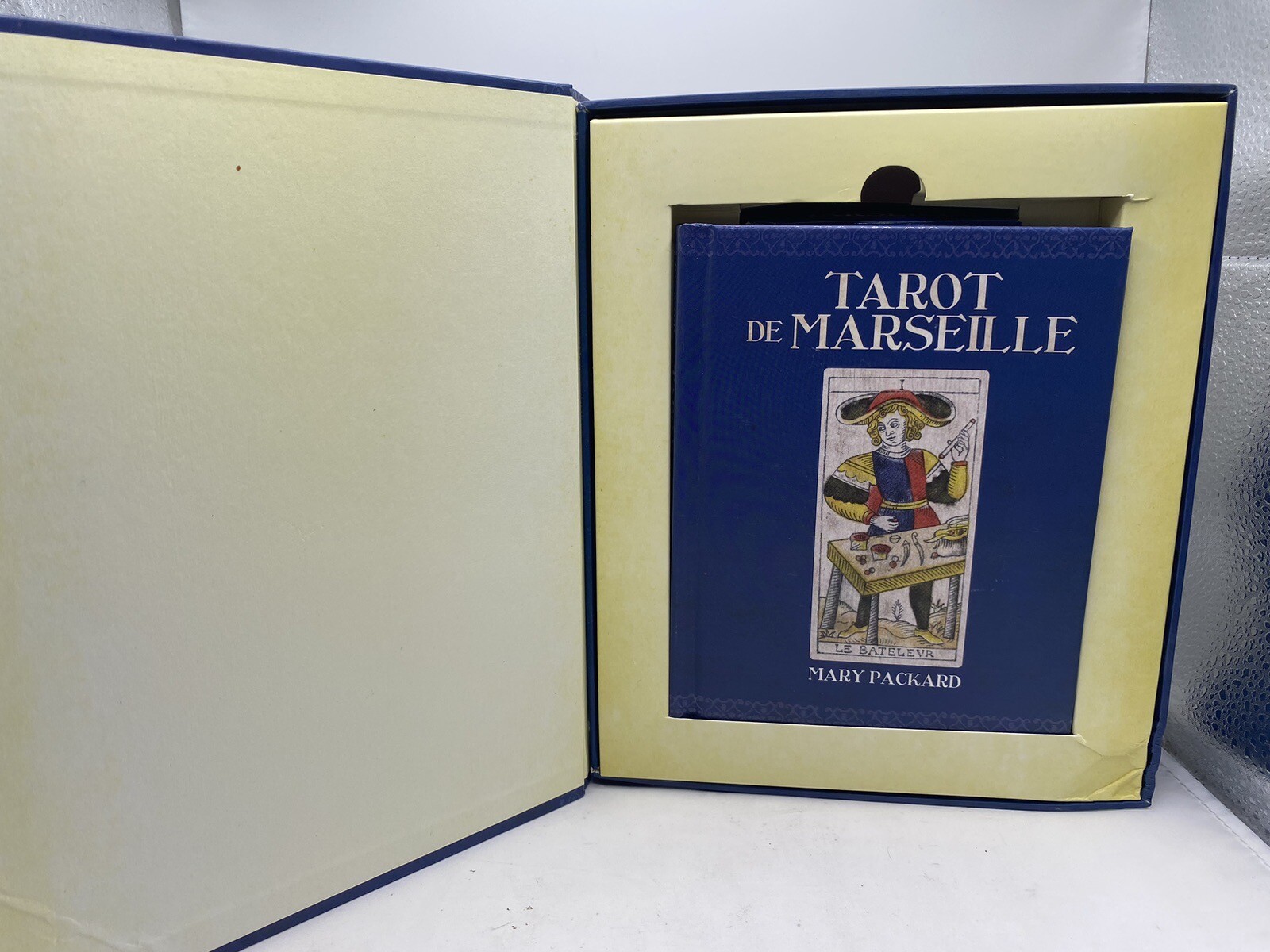 762 Tarot de Marseille by Mary Packard (2015, Merchandise, Other)