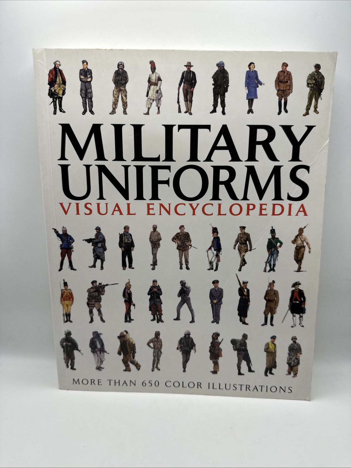 Military Uniforms Visual Encyclopedia by Chris McNab (2011 Paperback)