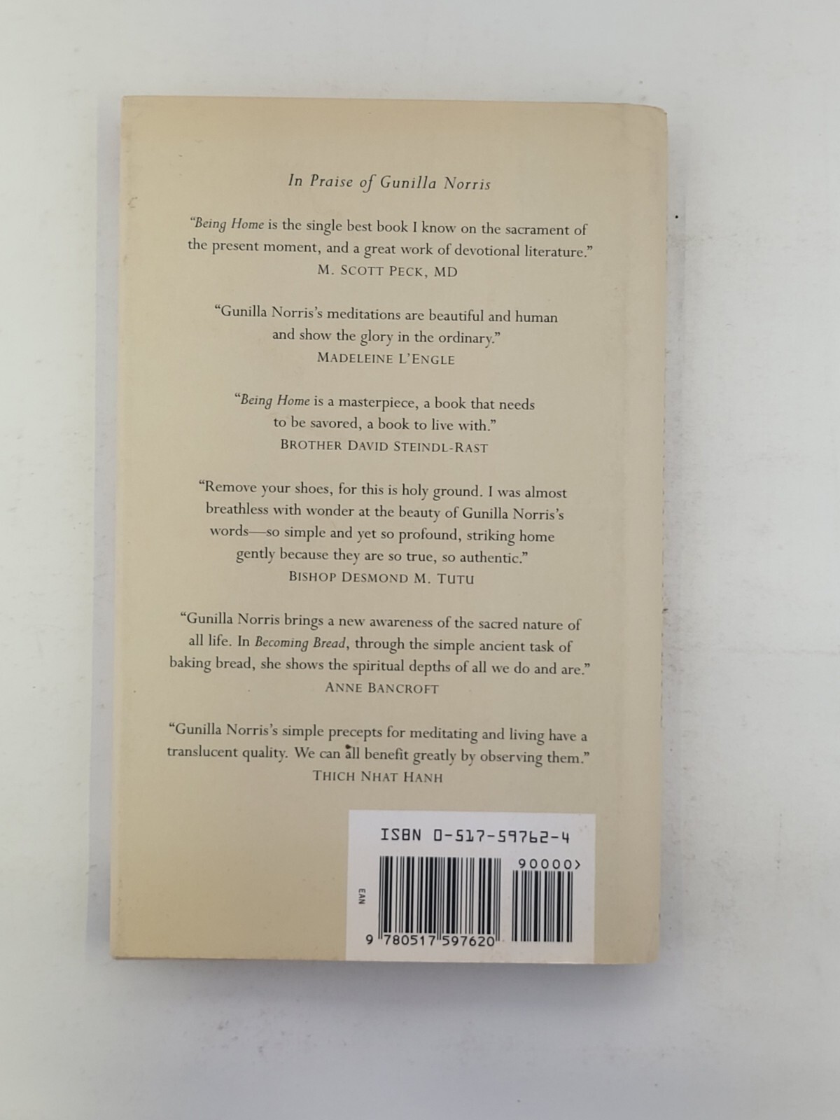 Journeying In Place: Reflections from a Country Garden 1stEd Gunilla Norris
