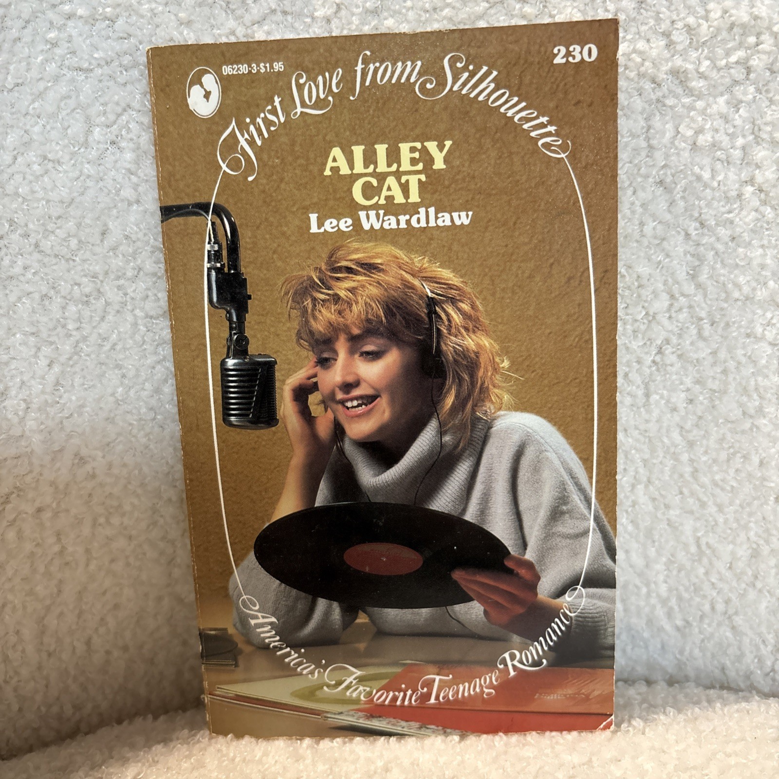 First Love from Silhouette Alley cat 230 Wardlaw Rare HTF
