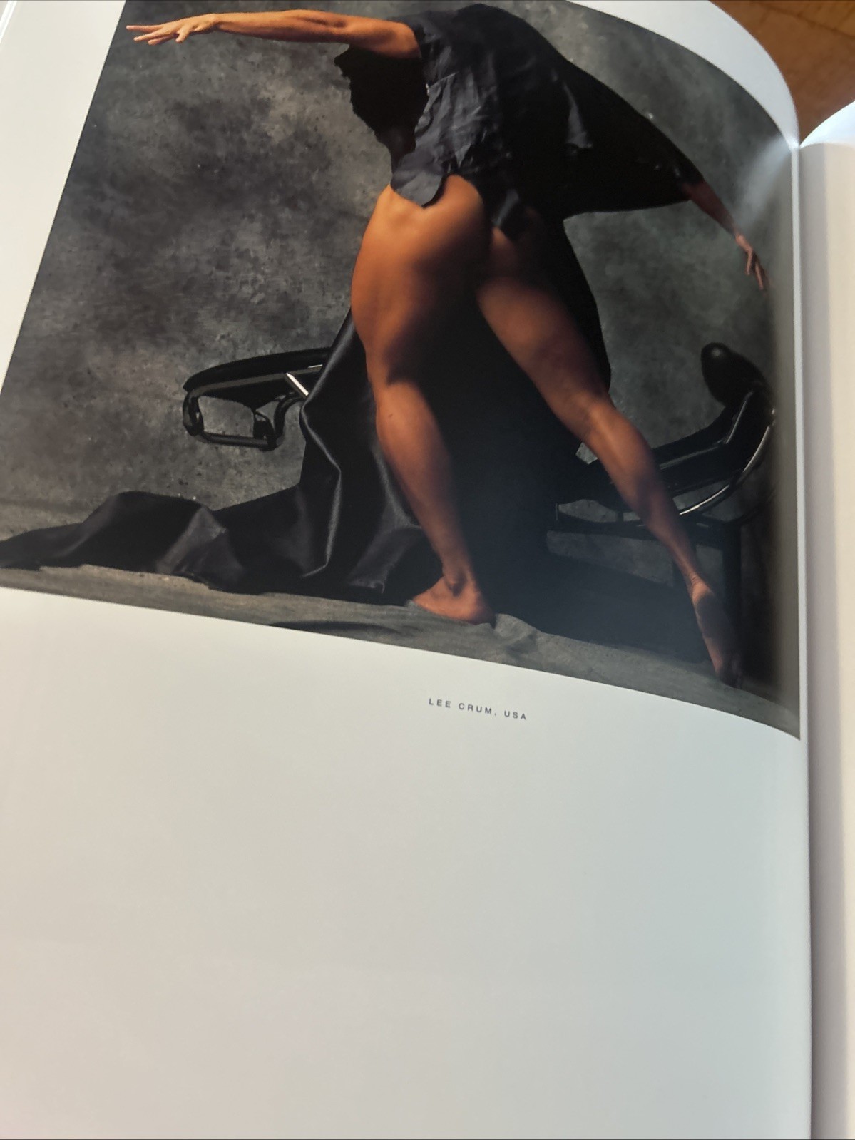 GRAPHIS NUDES #1 : 1992 1ST Edition HCDJ VG