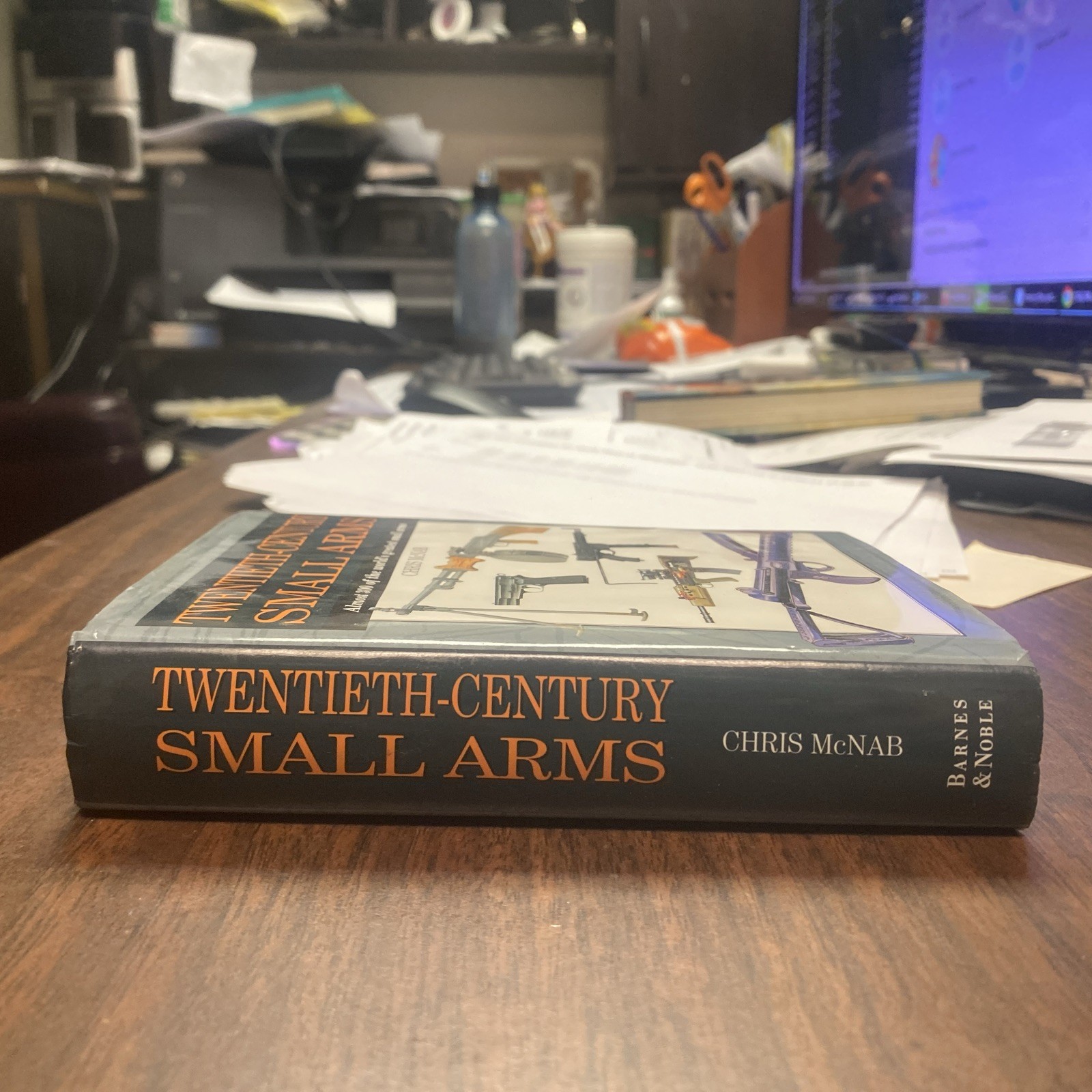 Twentieth-Century Small Arms Chris McNab 2006 With DJ Rare WEAPONS Book HC