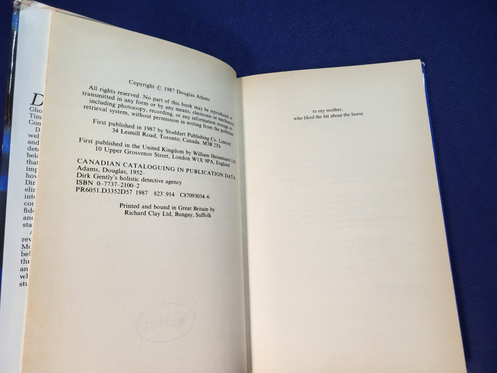 Dirk Gently’s Holistic Detective Agency Douglas Adams 1987 Stoddart 1st Can Ed