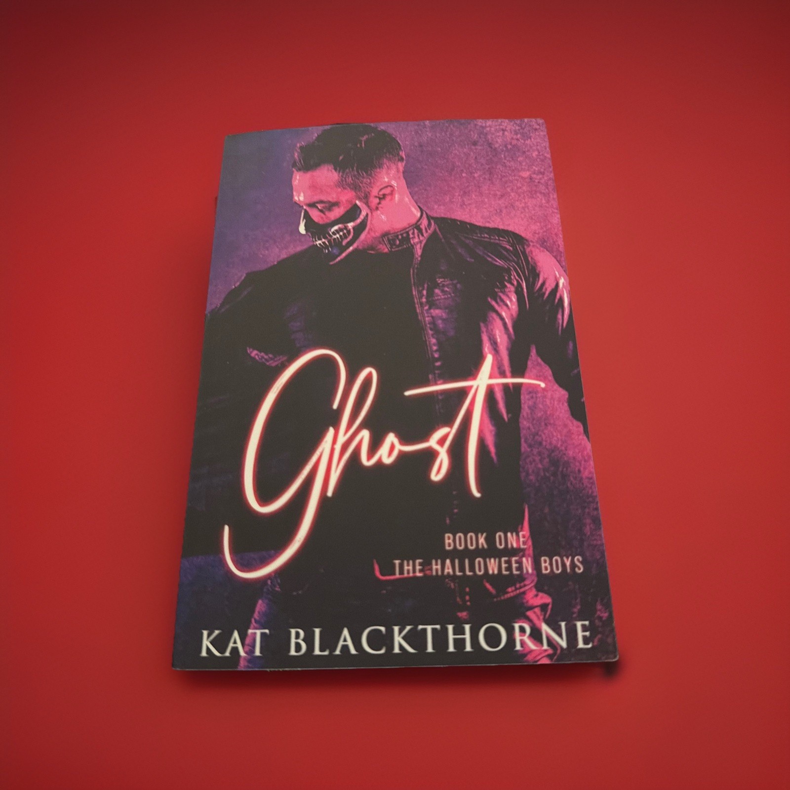 Kat Blackthorne Ghost (Paperback)