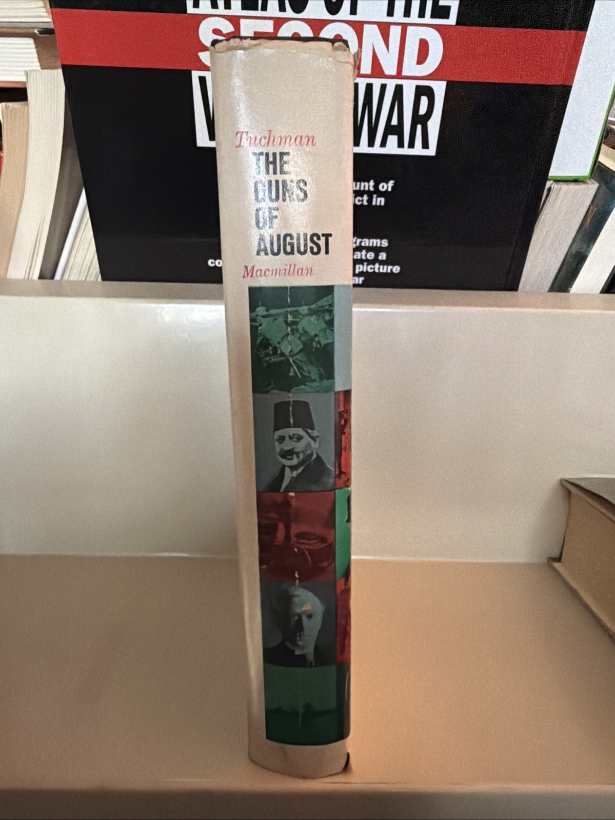 The Guns of August – HCDJ 1963, by Barbara W. Tuchman Fourth Printing