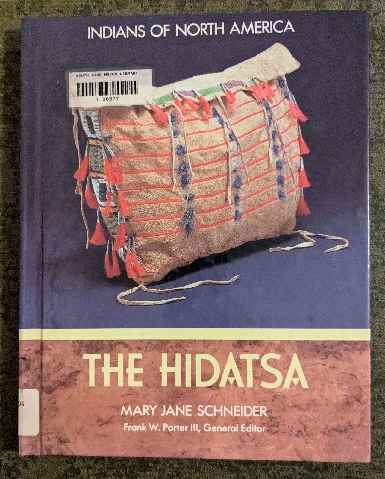 Indians of North America : The Hidatsa by Mary Jane Schneider – hardcover book