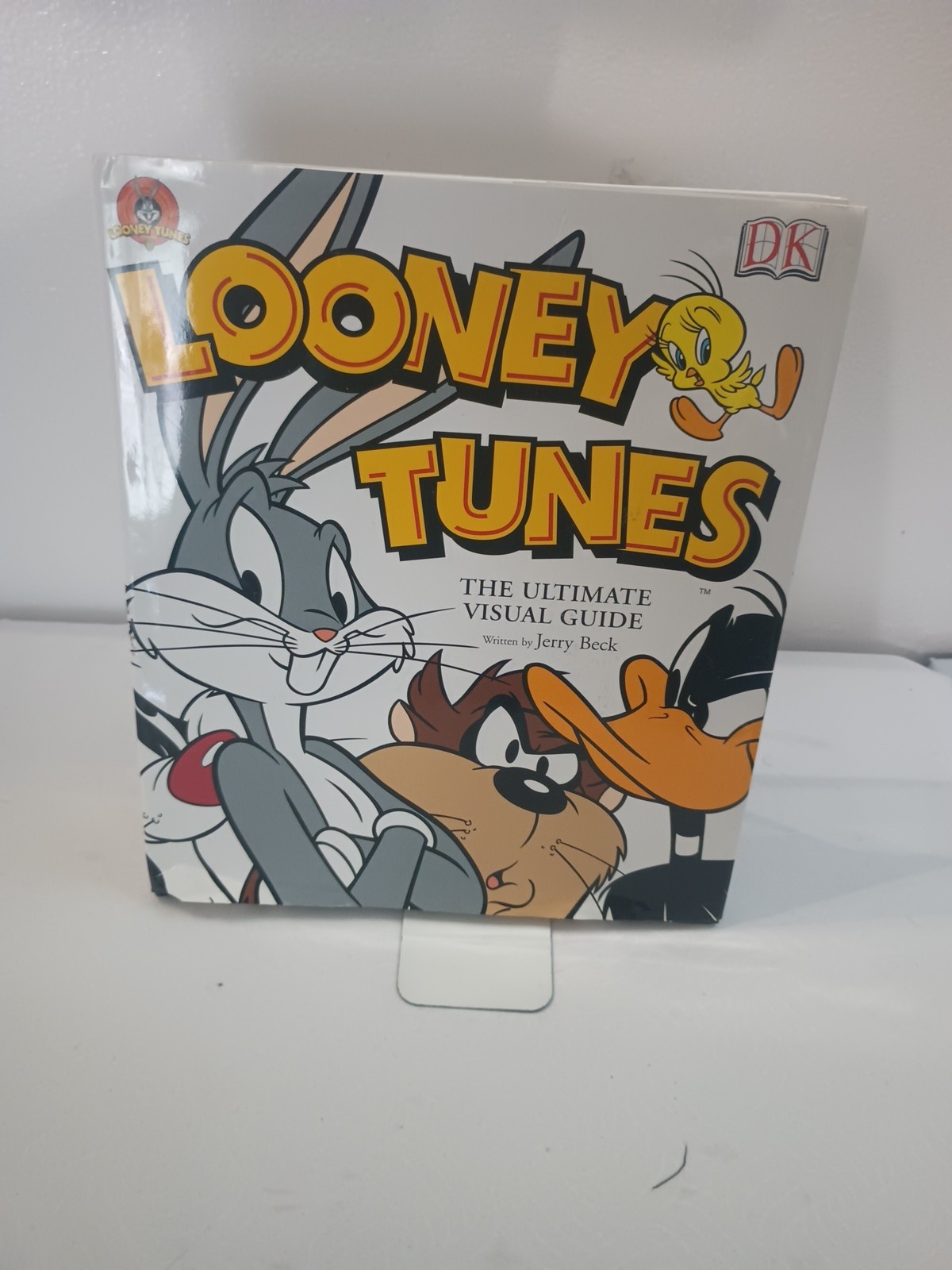 Looney Tunes: The Ultimate Visual Guide Book w/ Dust Cover