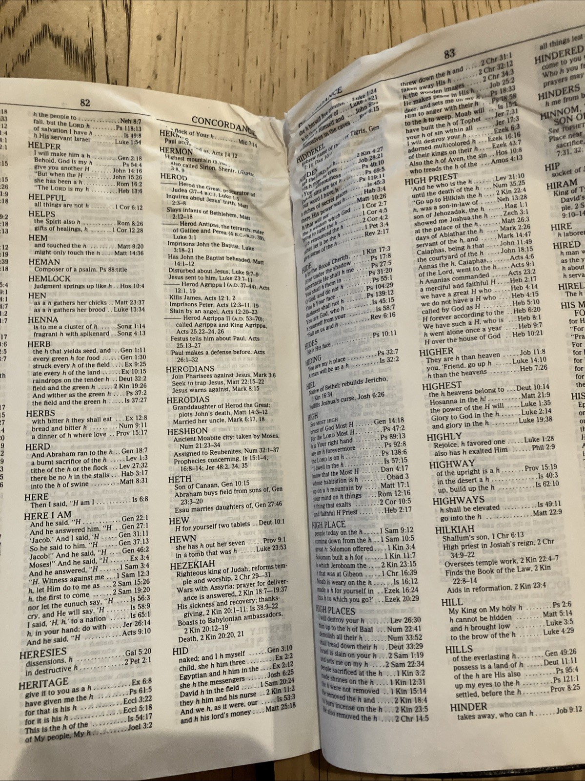 Nelson BELIEVER’S STUDY BIBLE Criswell NKJV Blue Bonded Leather 605B Unmarked
