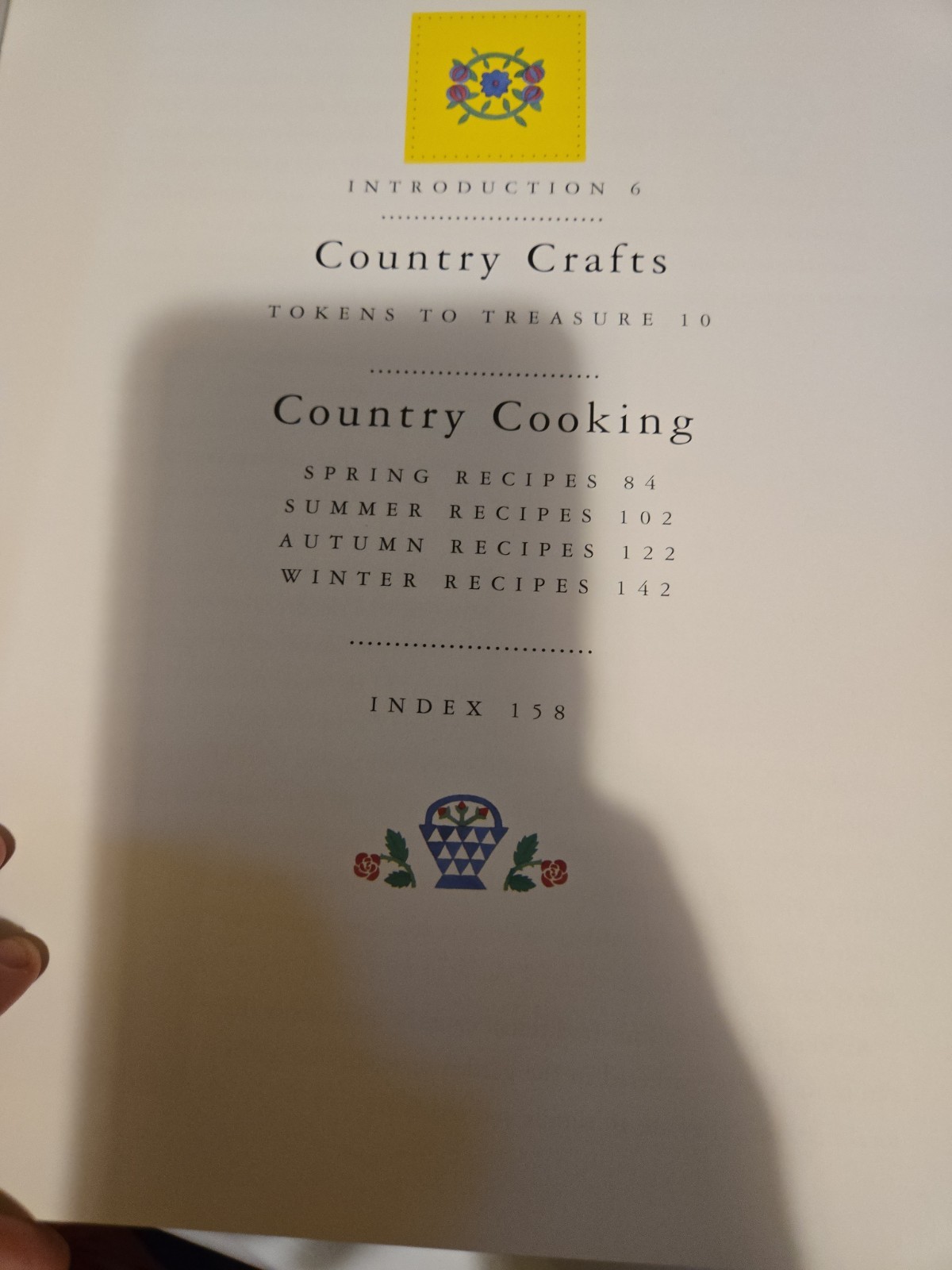 Country Crafts and Cooking: Inspirational Ideas for Natural Gifts, Decorations,