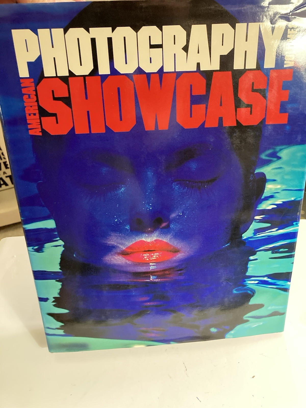 AMERICAN PHOTOGRAPHY SHOWCASE Vol 8 AMAZING PHOTOS INFO & IDEAD IN VGC!