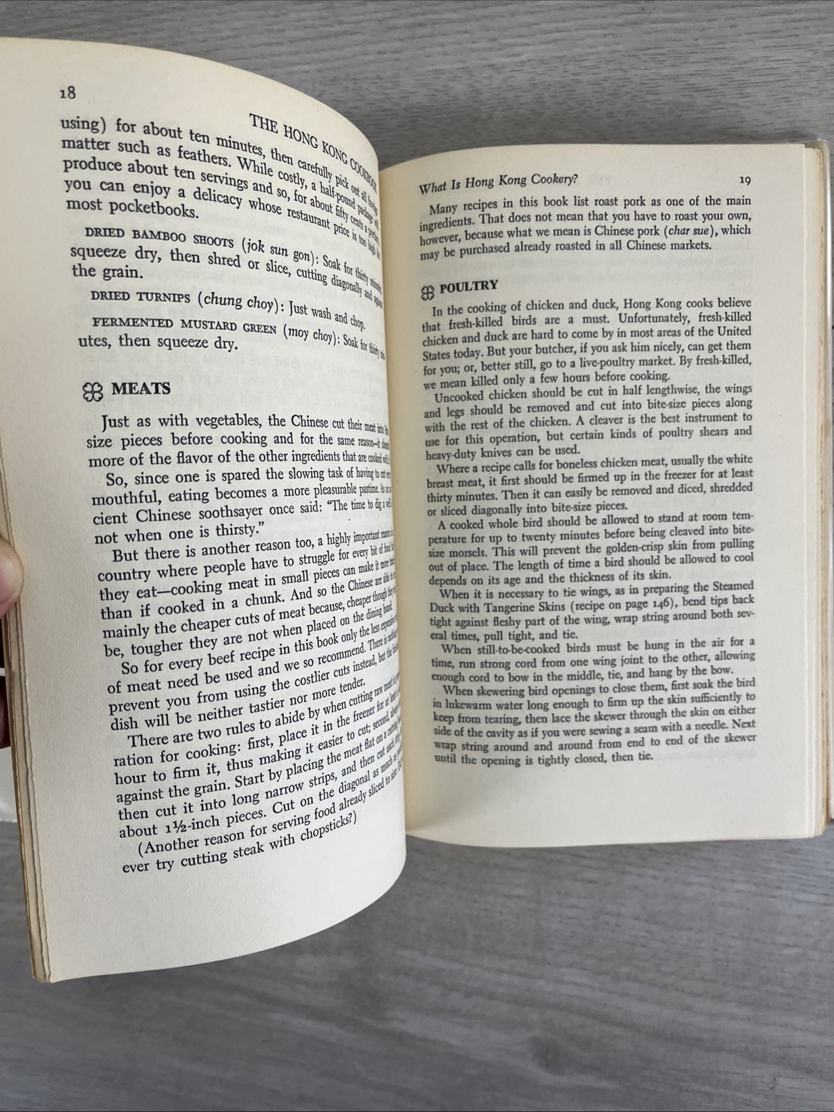 The Hong Kong Cookbook Arthur’ Lem & Dan Morris 1970 HC, Vintage Cookbook