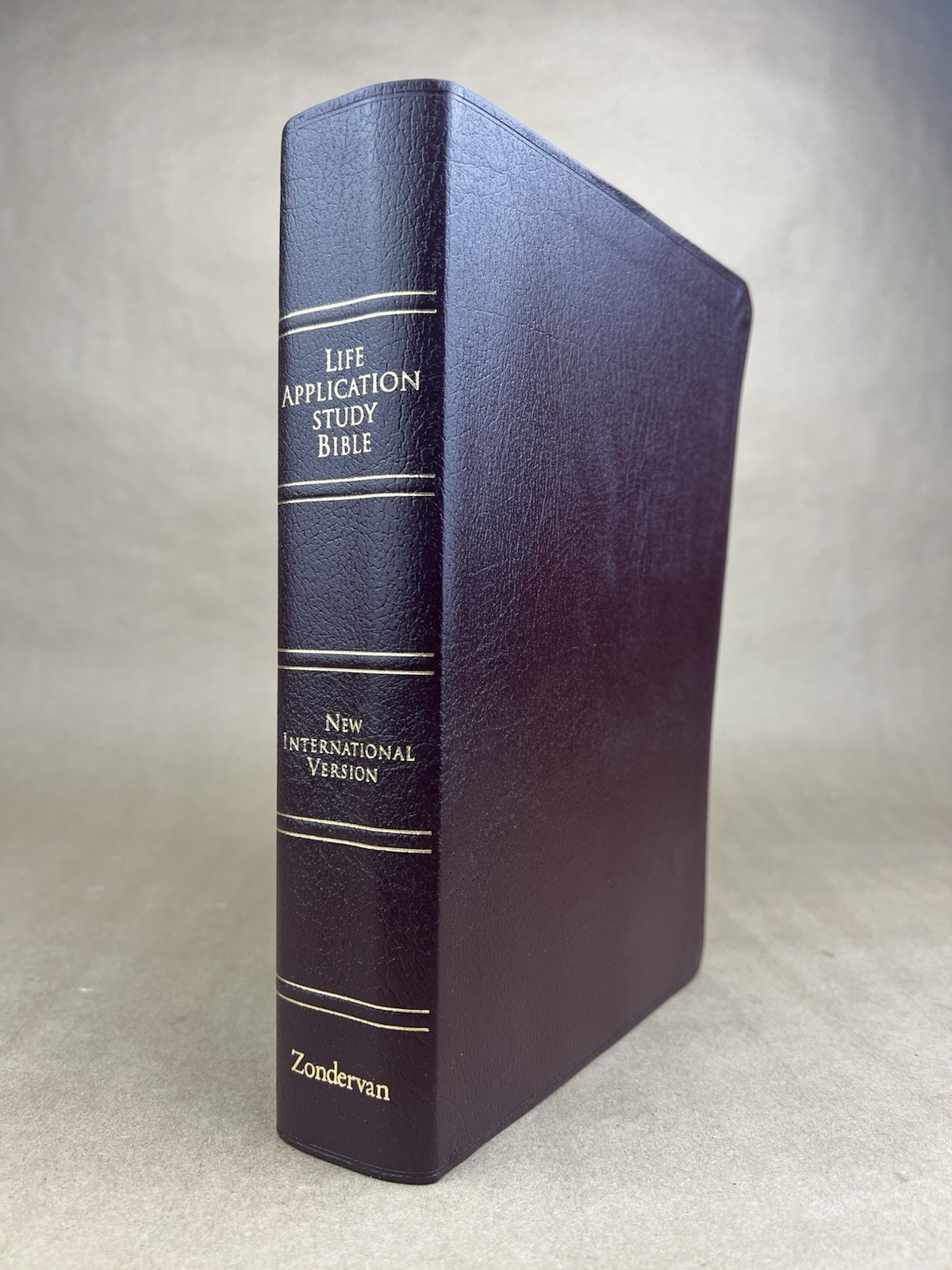 NIV Life Application Study Bible; Ronald A. Beers, Zondervan, 1997, Leather