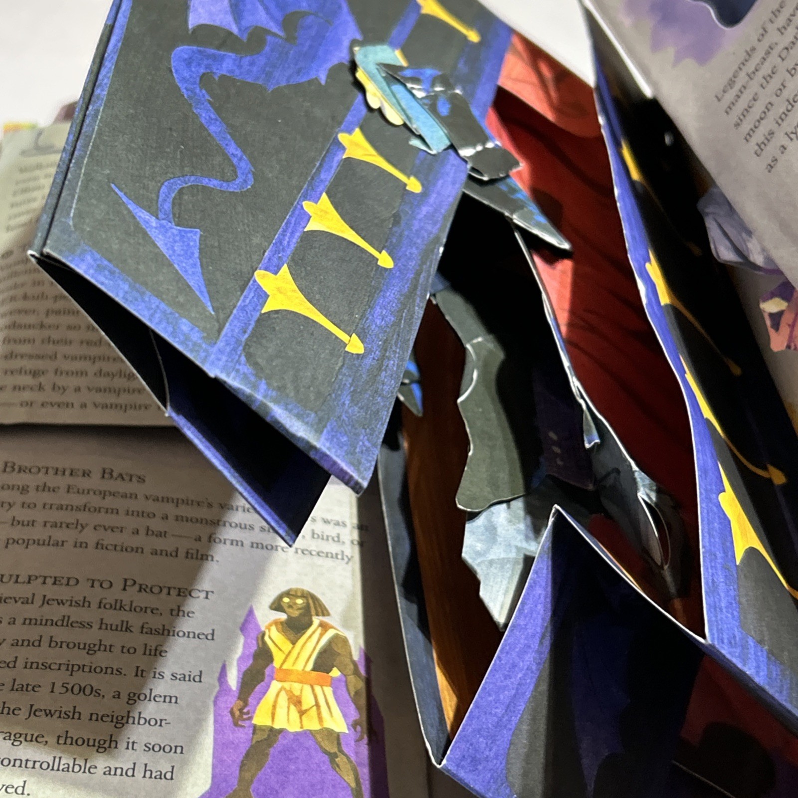 Encyclopedia Mythologica Dragons & Monsters Pop Up Book Matthew Reinhart READ