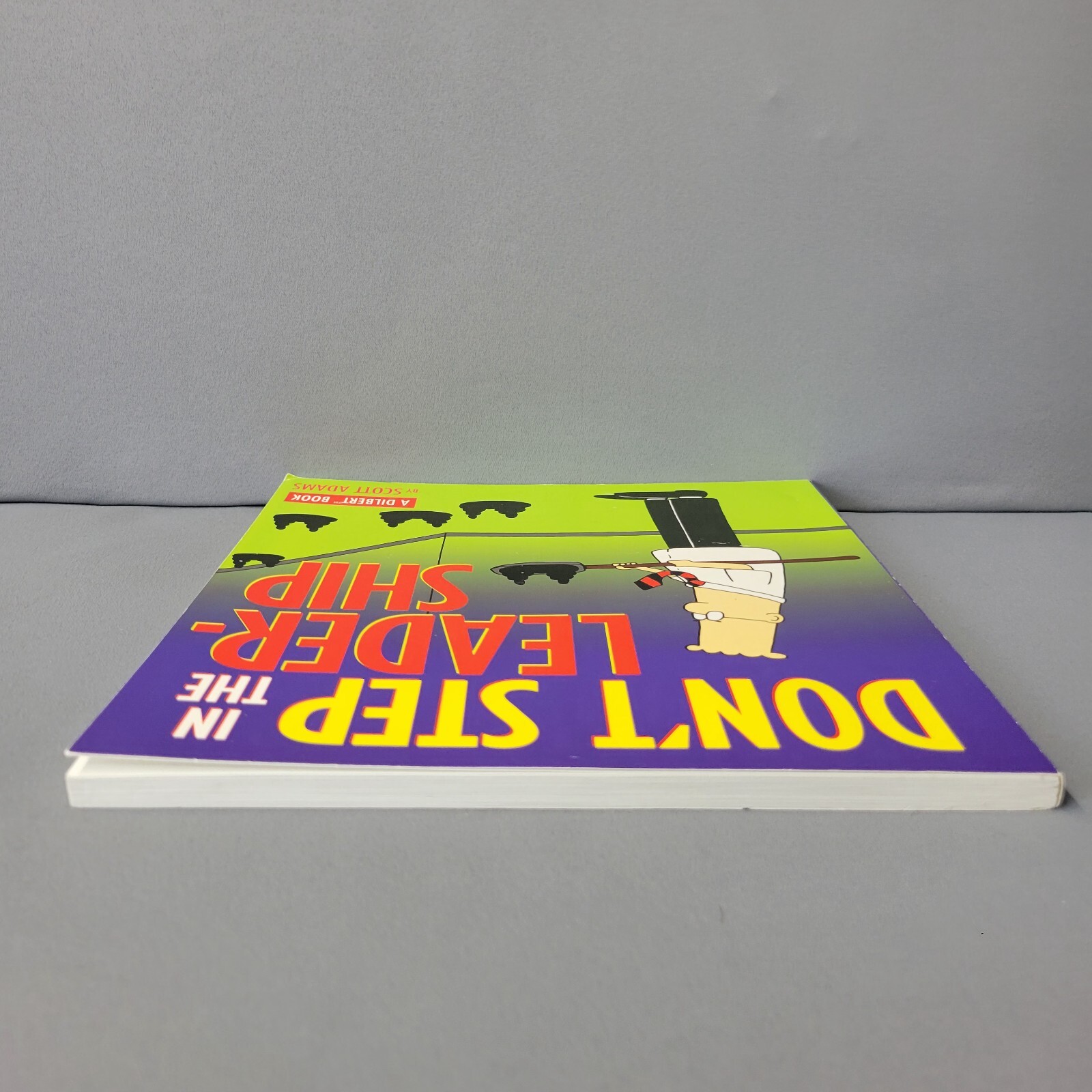 Delbert Book Comics Don’t Step In The Leader-Ship 1999 Scott Adams Paperback