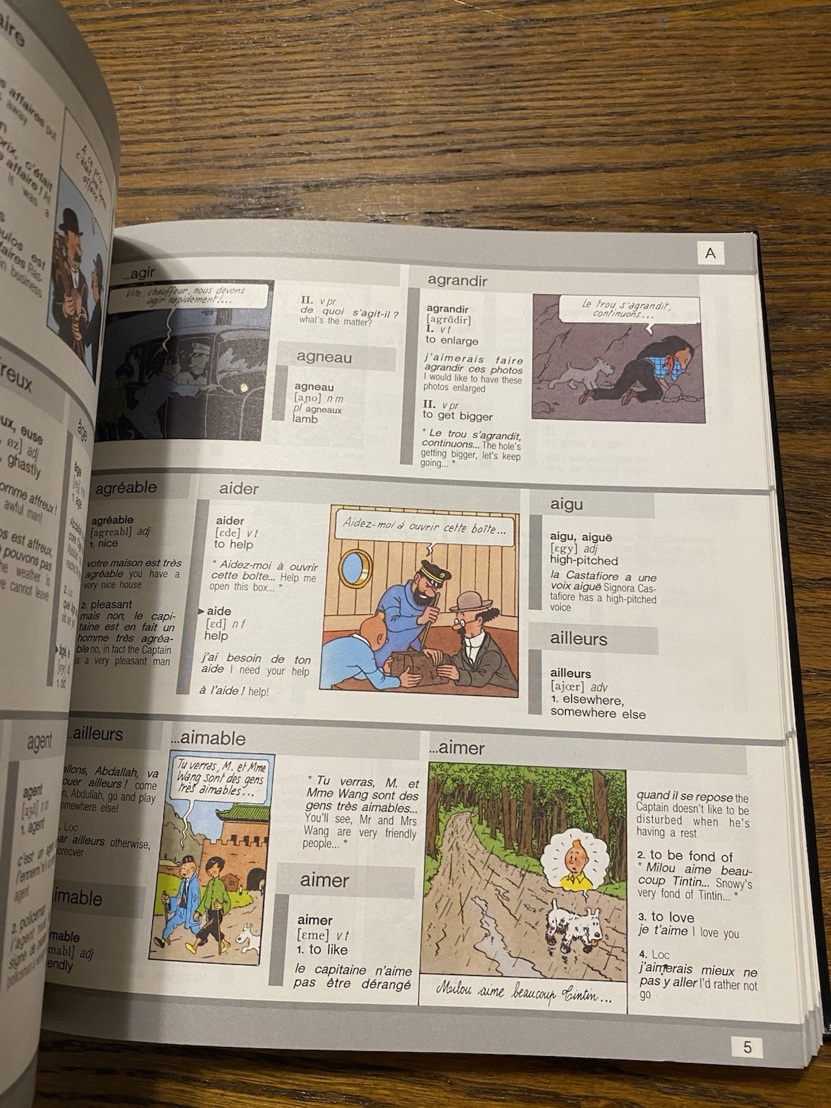 Harrap’s Tintin French Illustrated Dictionary: English-French/French-English Oop