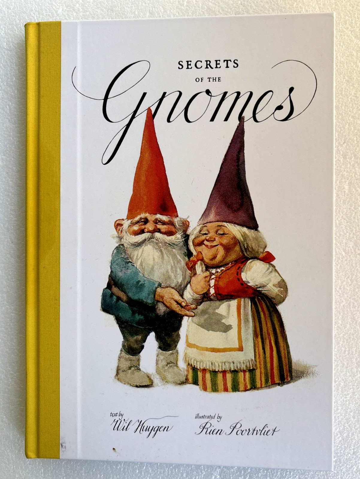 Secrets of the Gnomes – Wil Huygen – Hardcover magical realm of gnomes