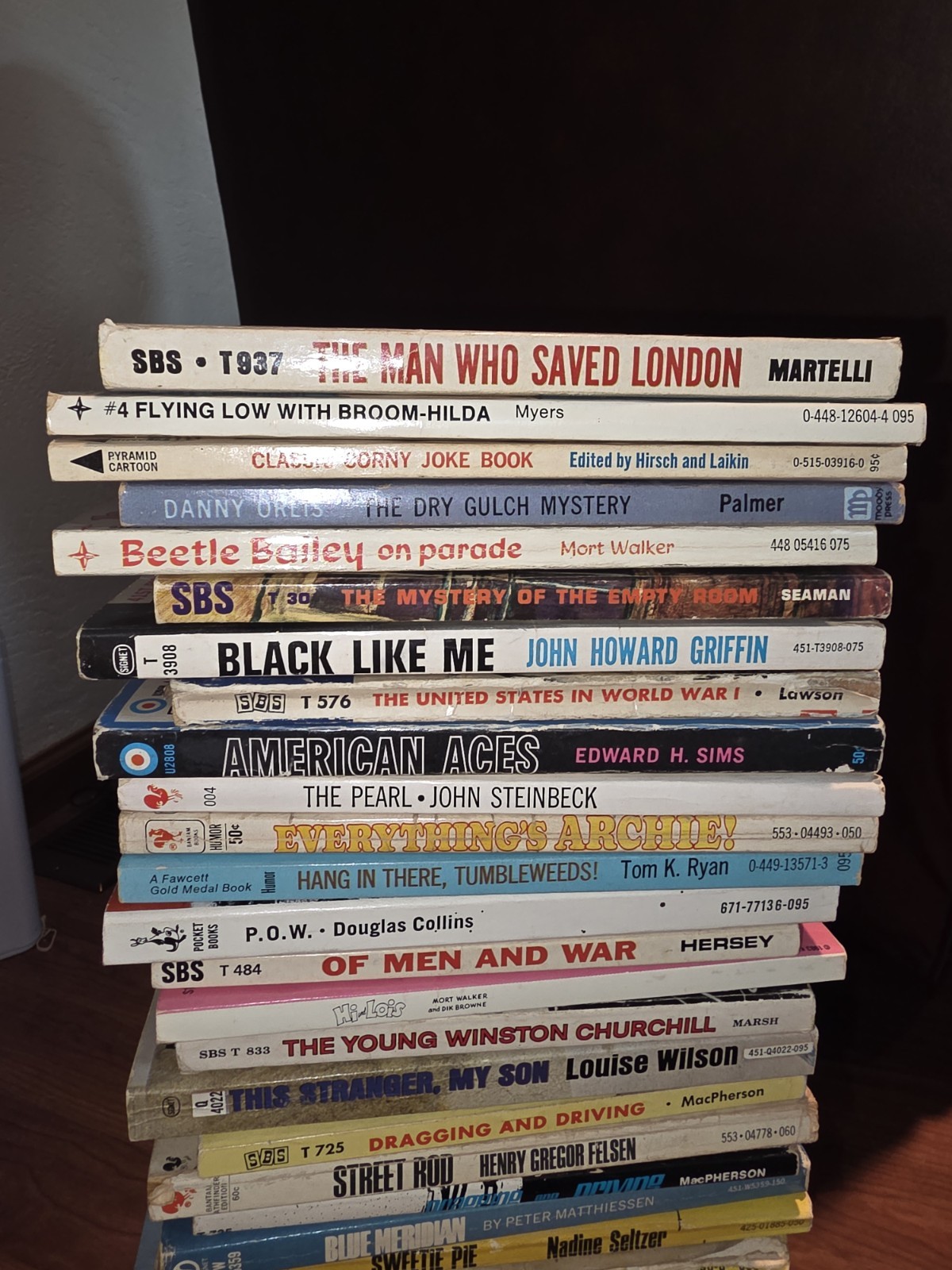 Lot of 68 Vintage Scholastic Bantam Paperback Kids Books 1960s 1970s SBS TX PB