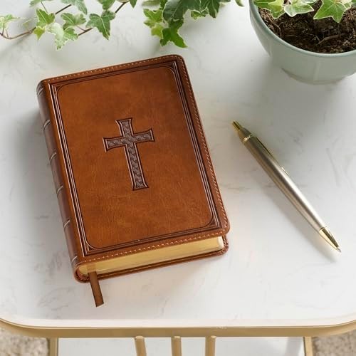 KJV Holy Bible, Compact Large Print Faux Leather Red Letter Edition – Ribbon Mar