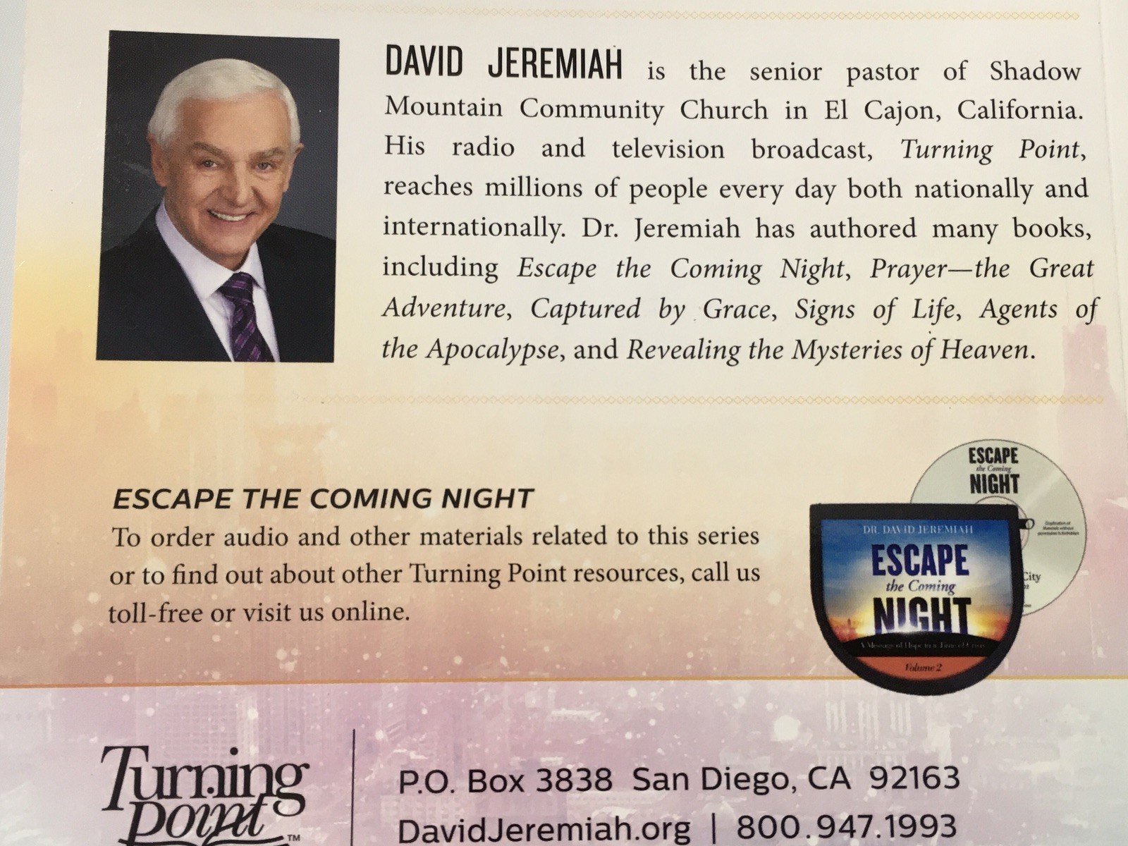 Escape the Coming Night by David Jeremiah 2024 STUDY GUIDE VOLUME 2 PB