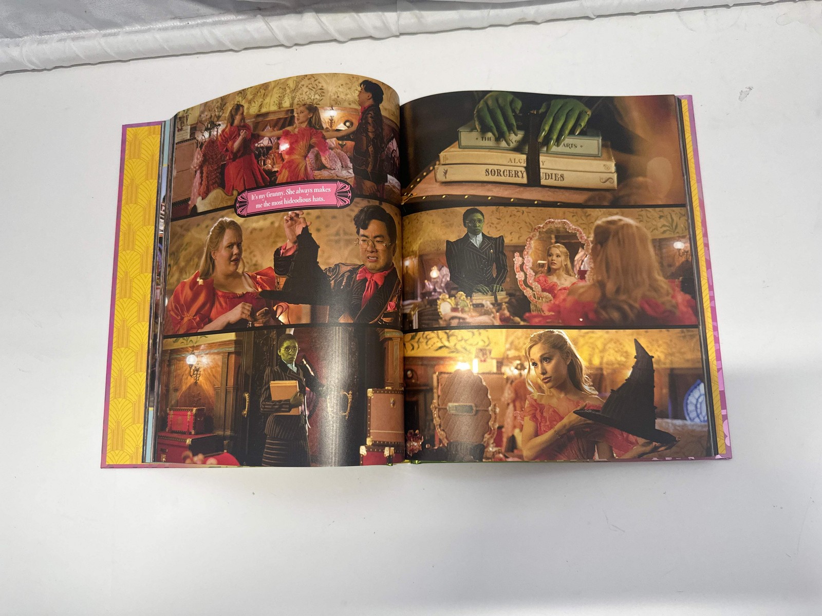 WICKED: THE OFFICIAL VISUAL COMPANION (Hardcover) Target Exclusive