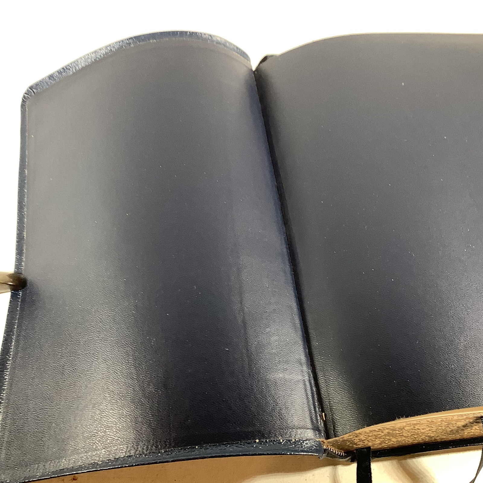 Holy Bible Kenneth Copeland Reference Edition KJV Genuine Leather 1991 VG