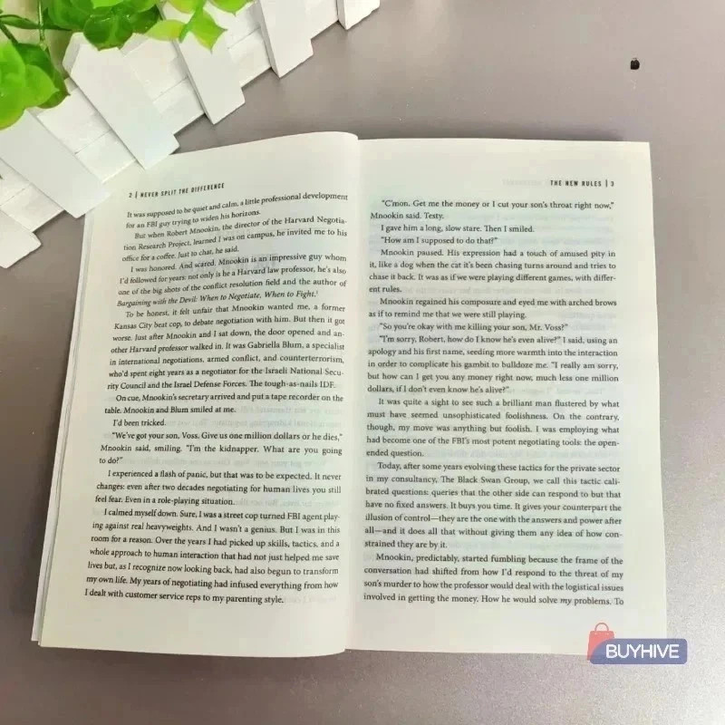 Never Split the Difference By Chris Voss Brand New Paperback – Free Shipping USA
