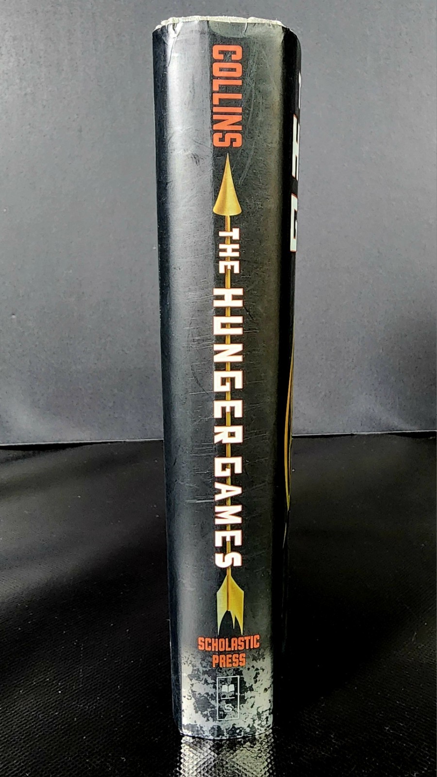 “The Hunger Games” by Suzanne Collins Hardcover Excellent Condition