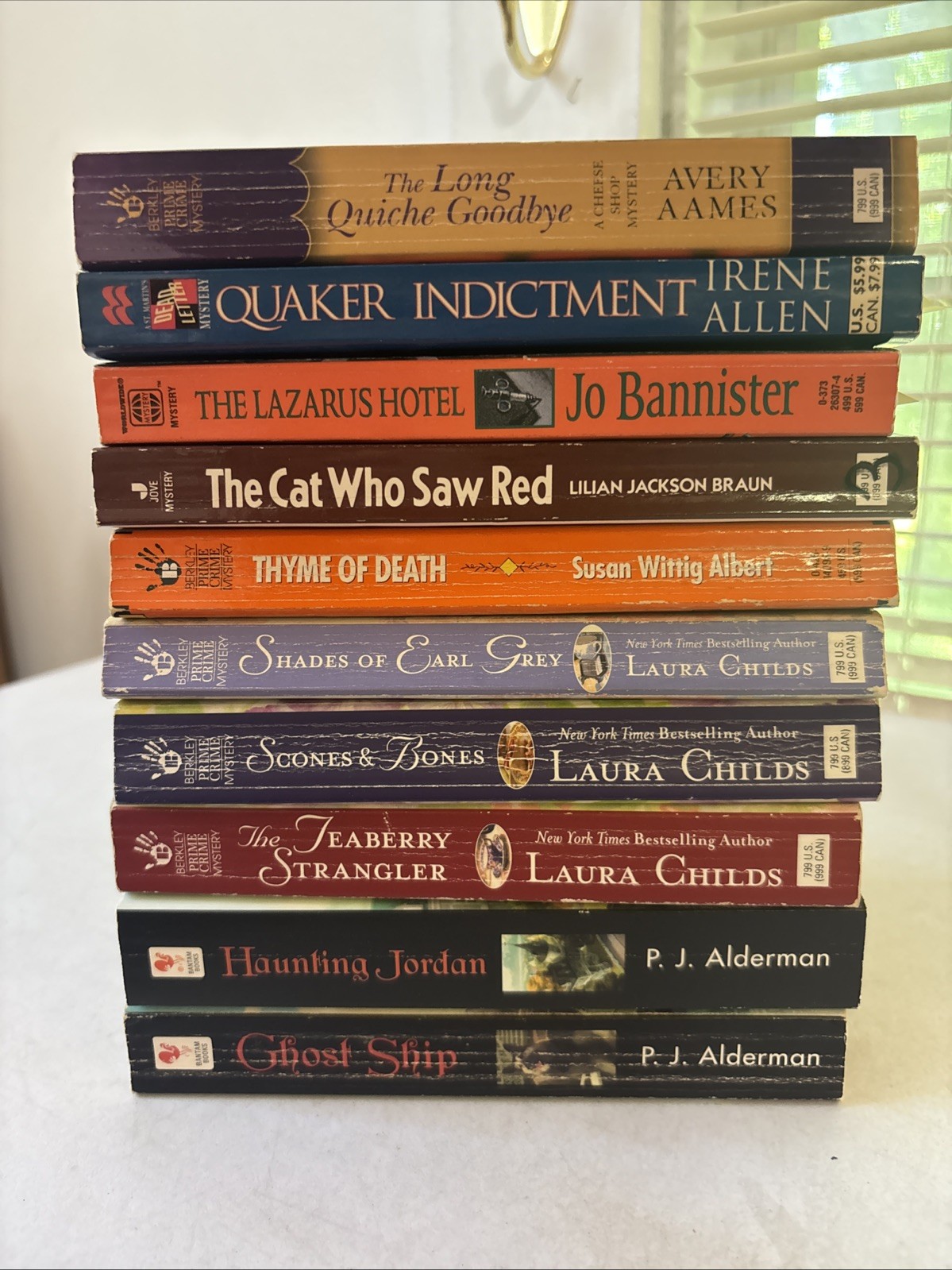 Lot of 10 – Cozy Mysteries – Mixed Authors – FREE SHIPPING