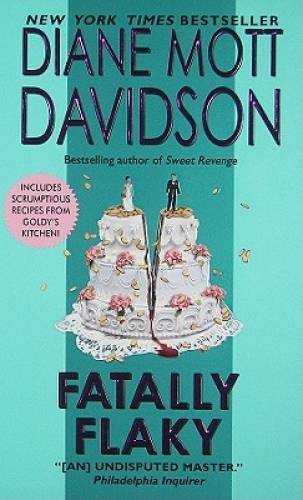 Fatally Flaky (Goldy Schulz) – Mass Market Paperback – GOOD