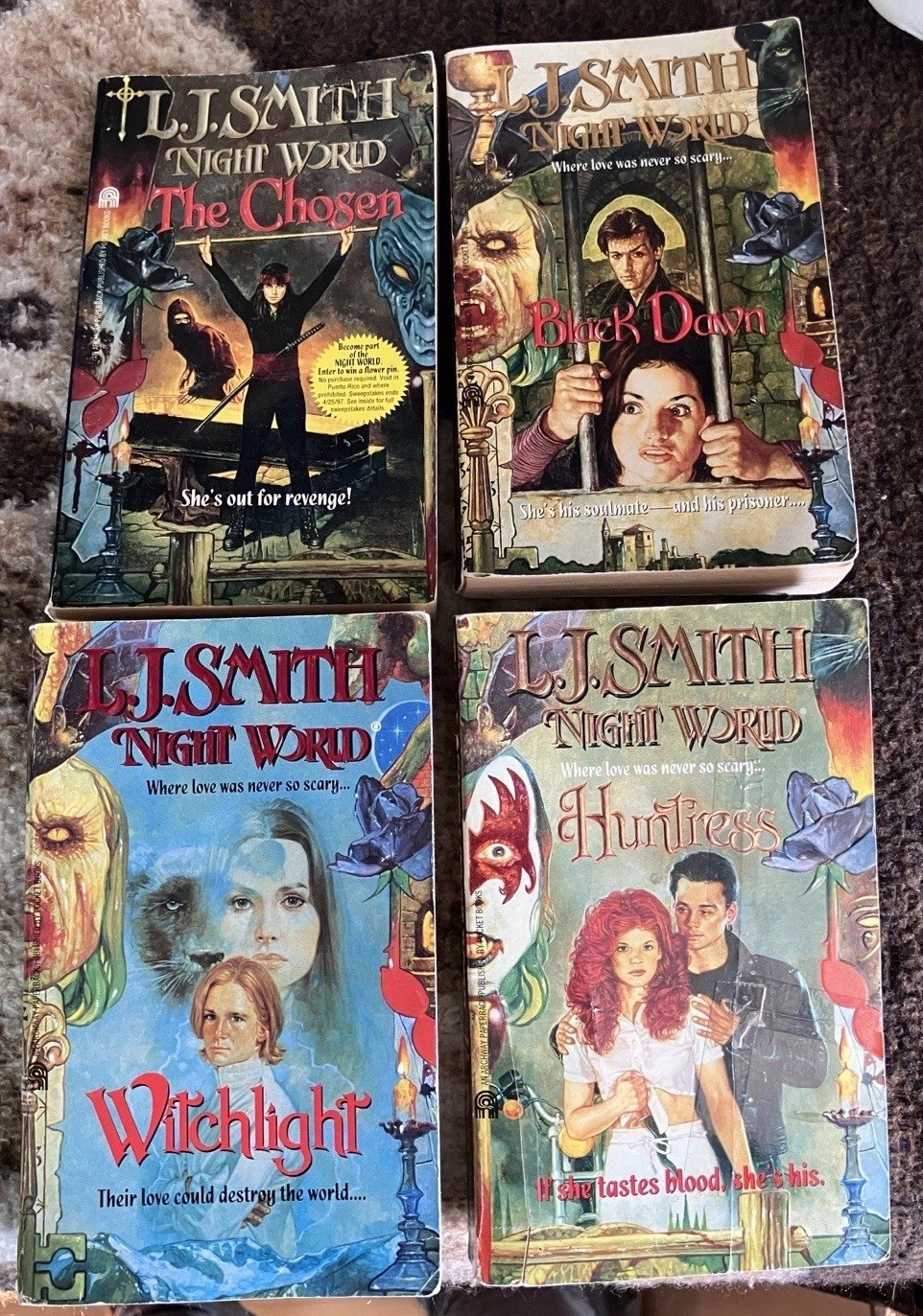 *4 NIGHT WORLD Witchlight & Huntress +++ 1st PRINTS L J Smith YA Horror PB Arch