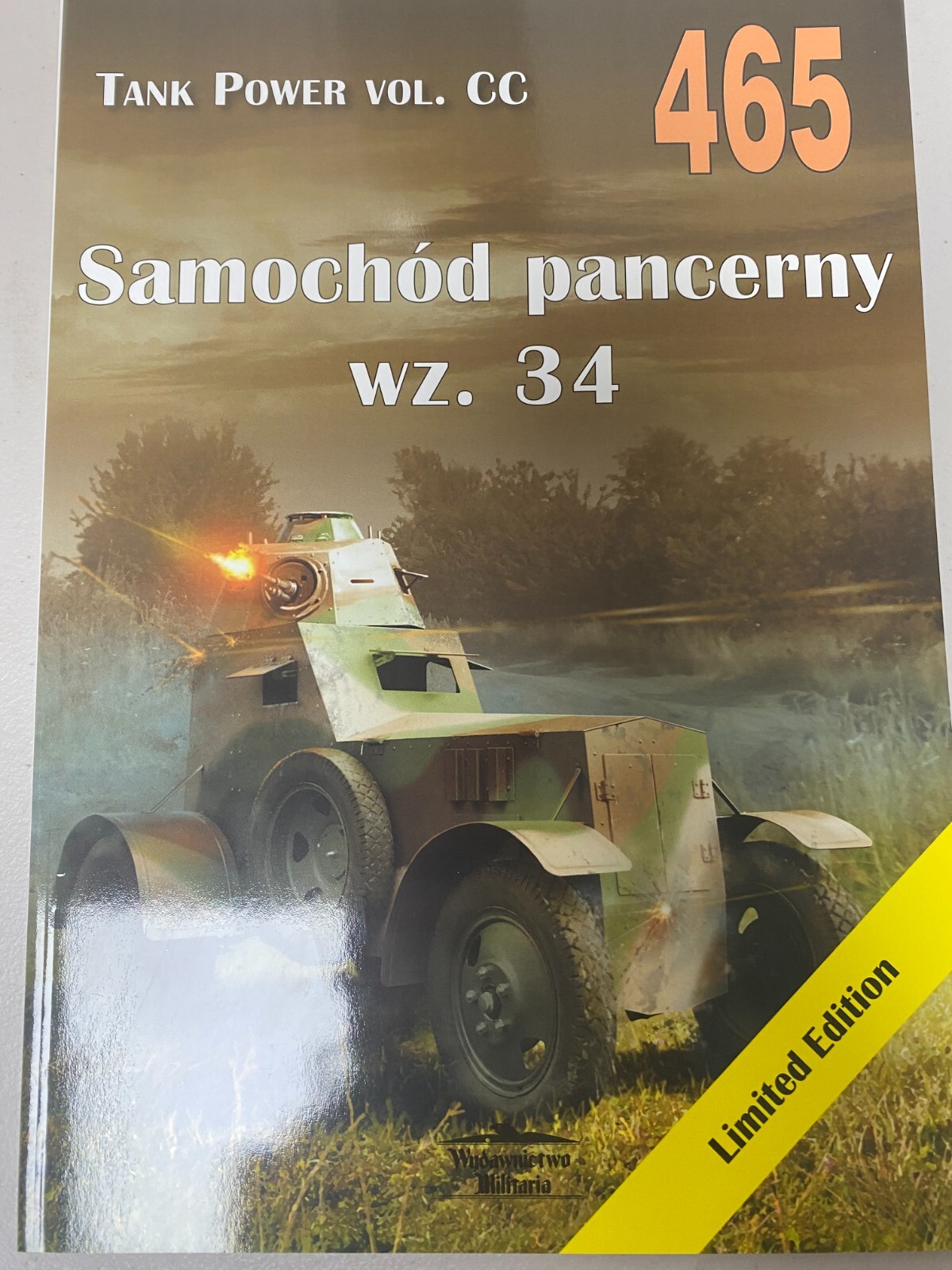 Tank Power. Vol. CC 465. Samochod pancerny wz. 34 – Militaria Publishing