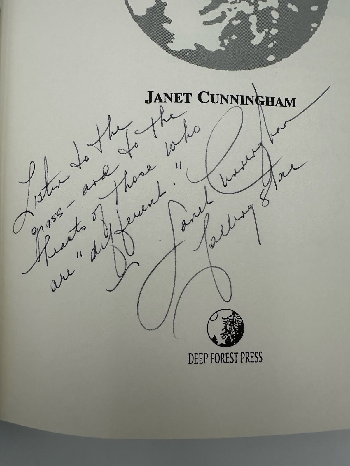 A Tribe Returned SIGNED By Janet Cunningham 1994 Hardcover VERY GOOD