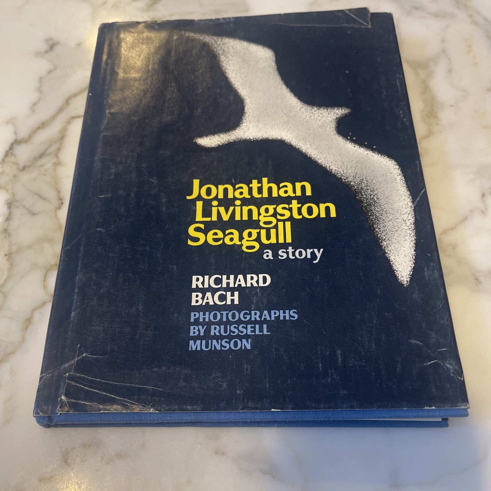 1970 VTG The Macmillan Company, by Richard Bach, Jonathan Livingston Seagull