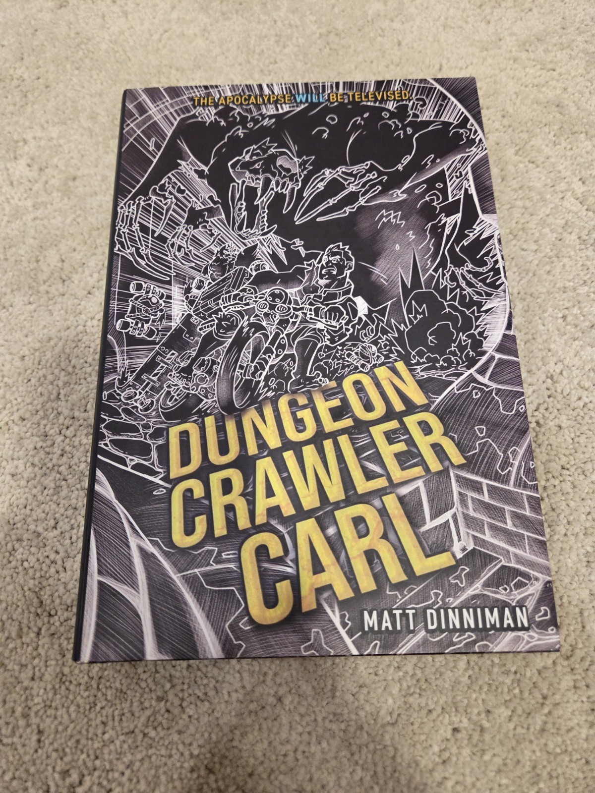 Dungeon Crawler Carl V1 | Matt Dinniman | SIGNED/NUMBERED | Kickstarter PRISTINE